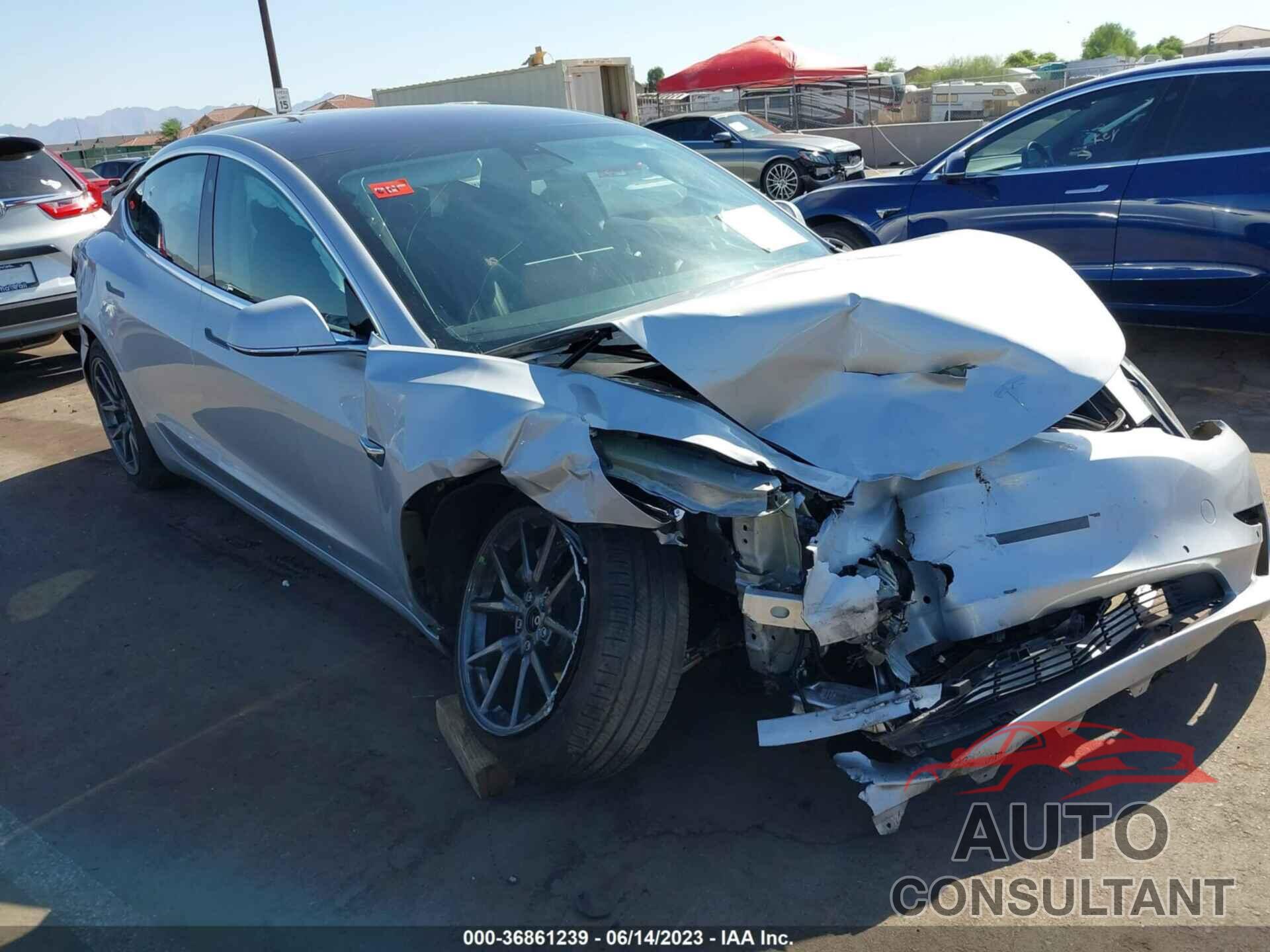 TESLA MODEL 3 2018 - 5YJ3E1EB6JF074007