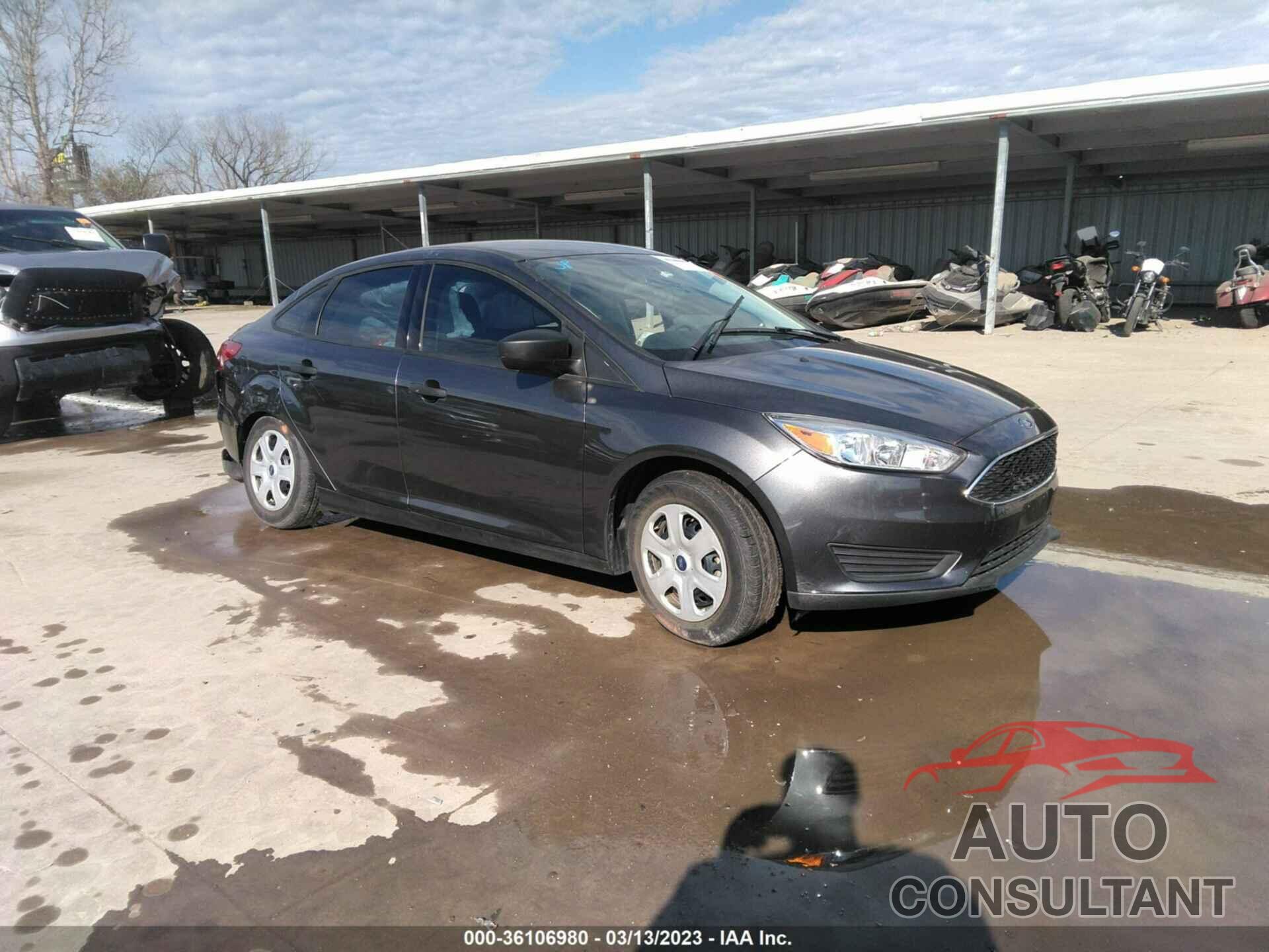 FORD FOCUS 2018 - 1FADP3E2XJL311790