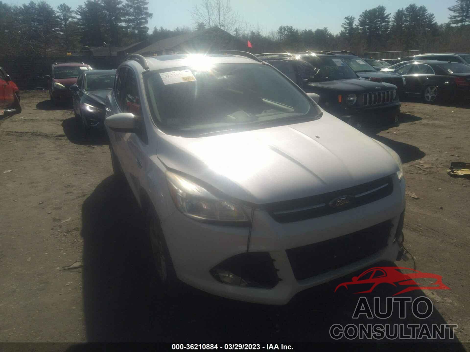 FORD ESCAPE 2015 - 1FMCU9GX4FUA02470