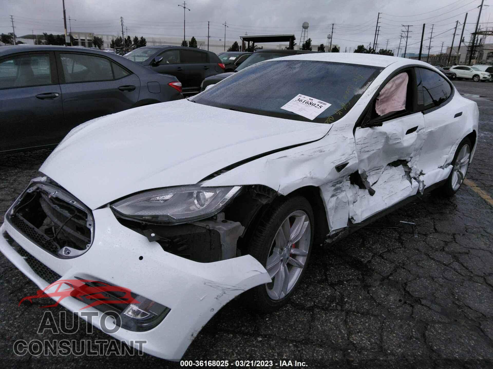 TESLA MODEL S 2015 - 5YJSA1E1XFF113462