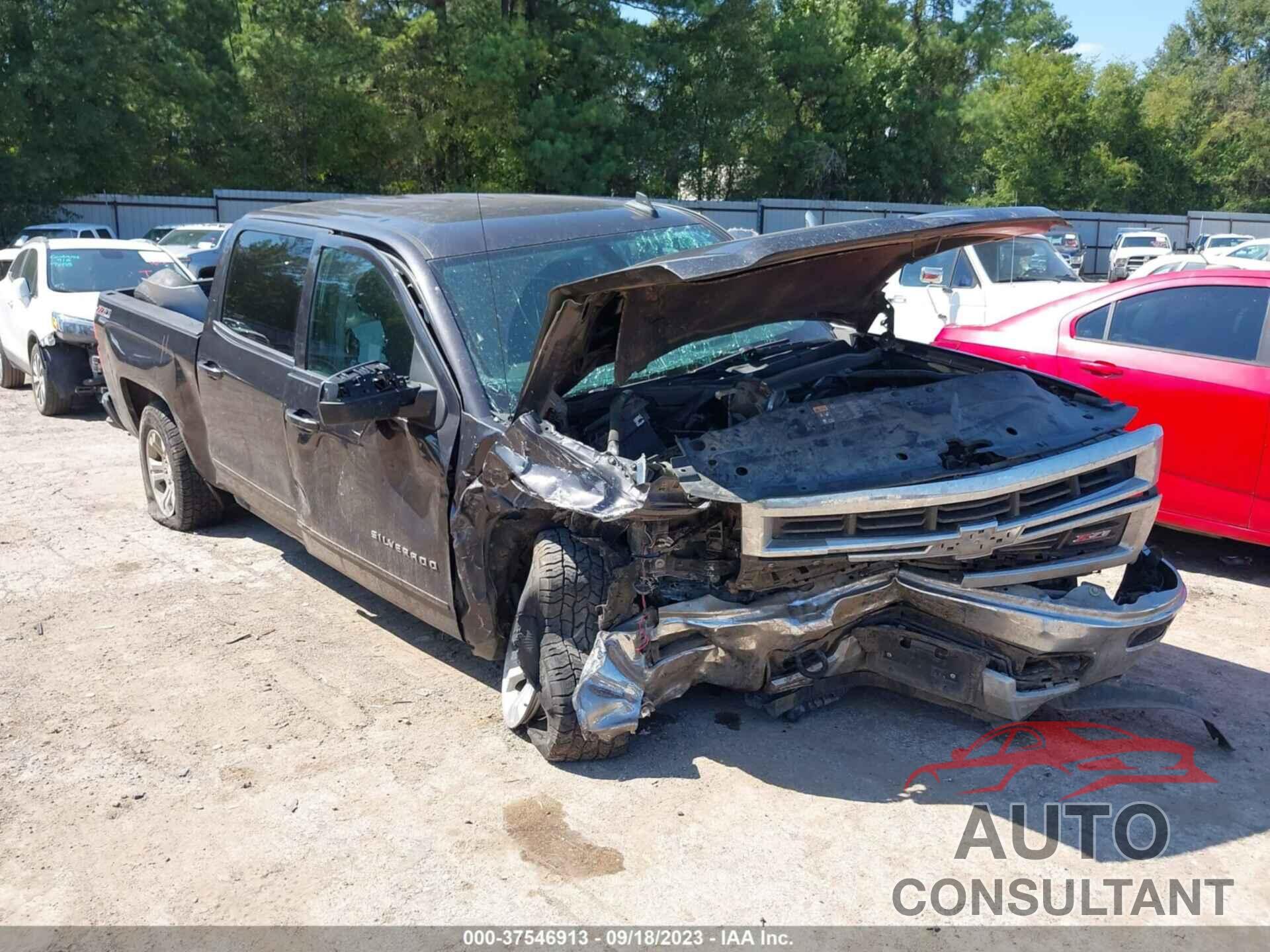 CHEVROLET SILVERADO 1500 2015 - 3GCUKREC2FG527500
