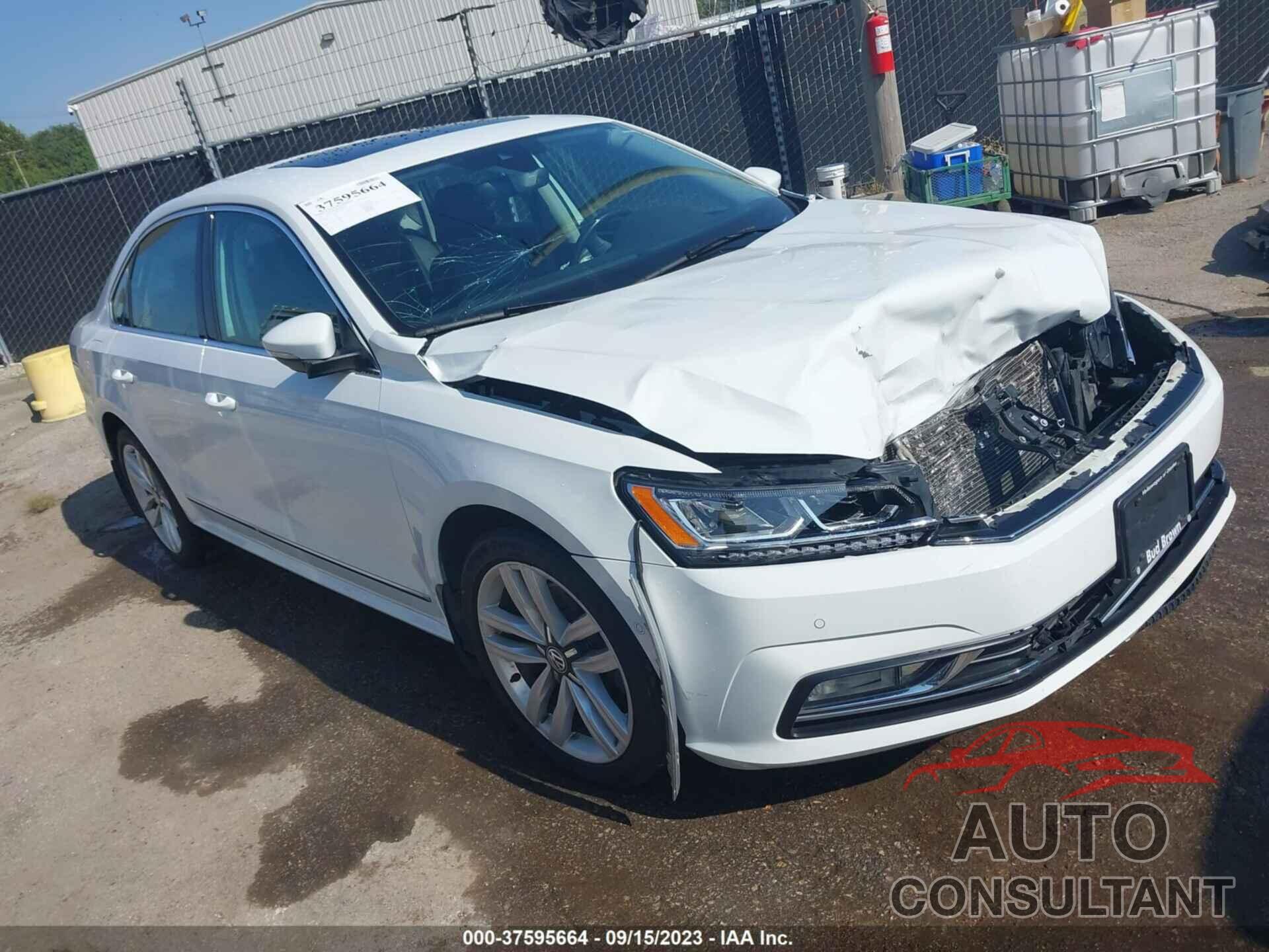 VOLKSWAGEN PASSAT 2017 - 1VWCT7A34HC068797