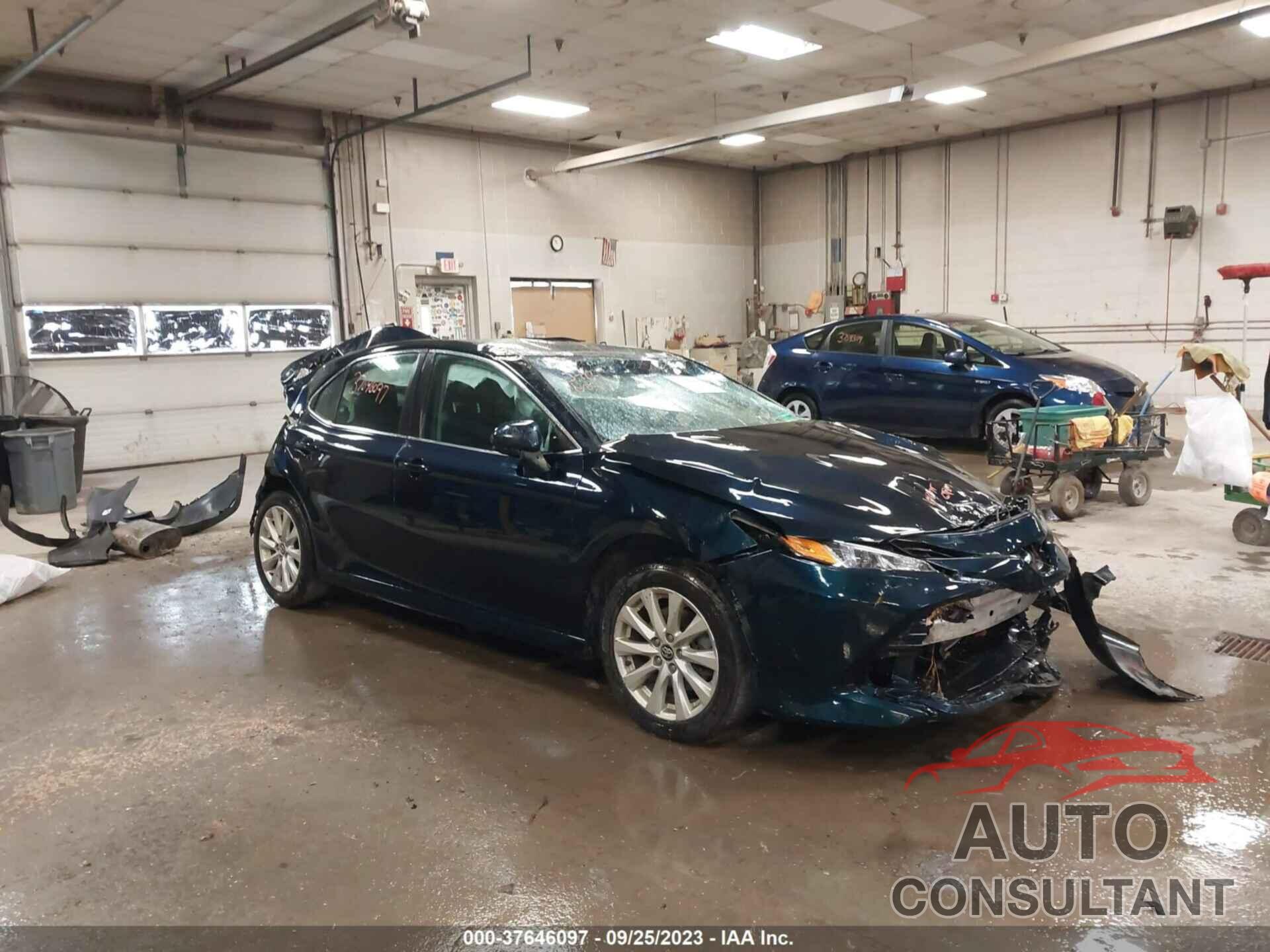 TOYOTA CAMRY 2020 - 4T1C11AK4LU943291