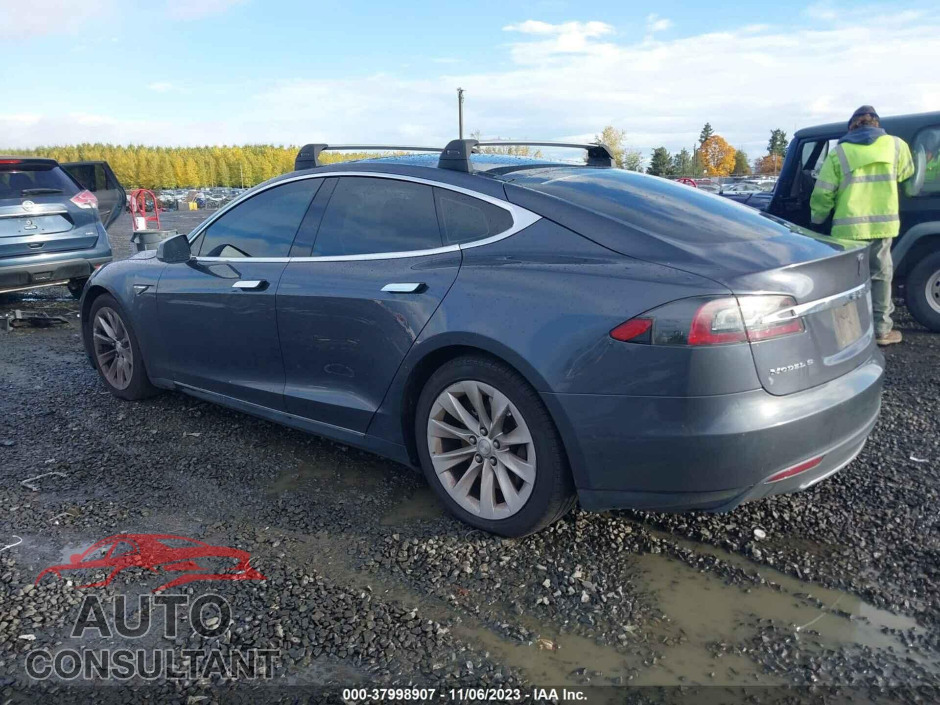 TESLA MODEL S 2016 - 5YJSA1E23GF134874