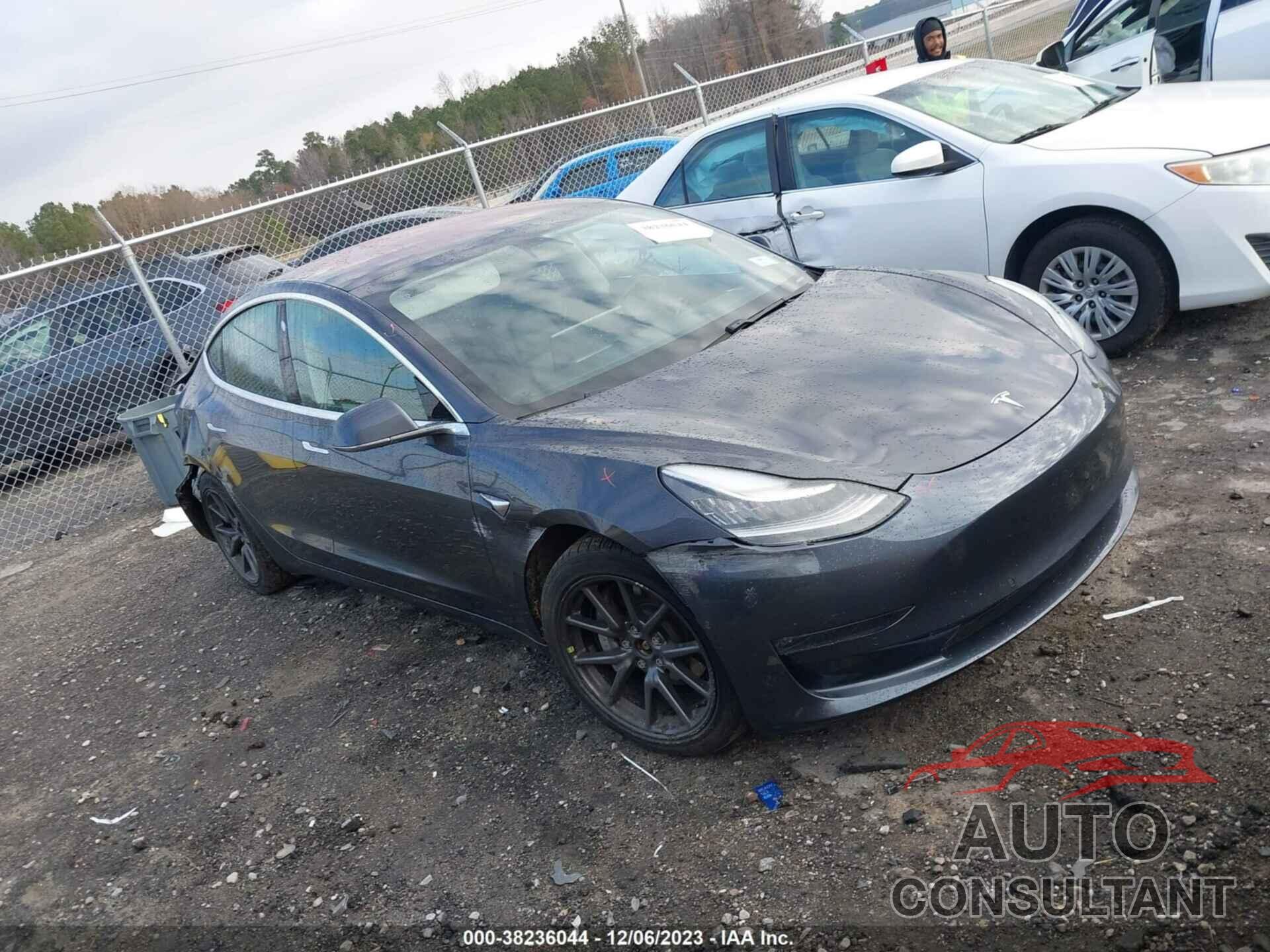 TESLA MODEL 3 2018 - 5YJ3E1EB2JF065921