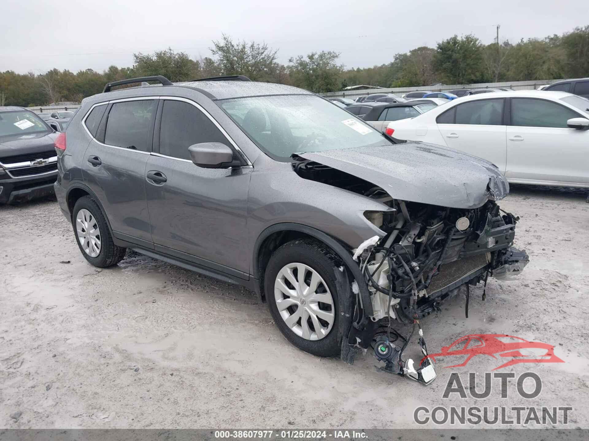 NISSAN ROGUE 2017 - KNMAT2MT2HP542327