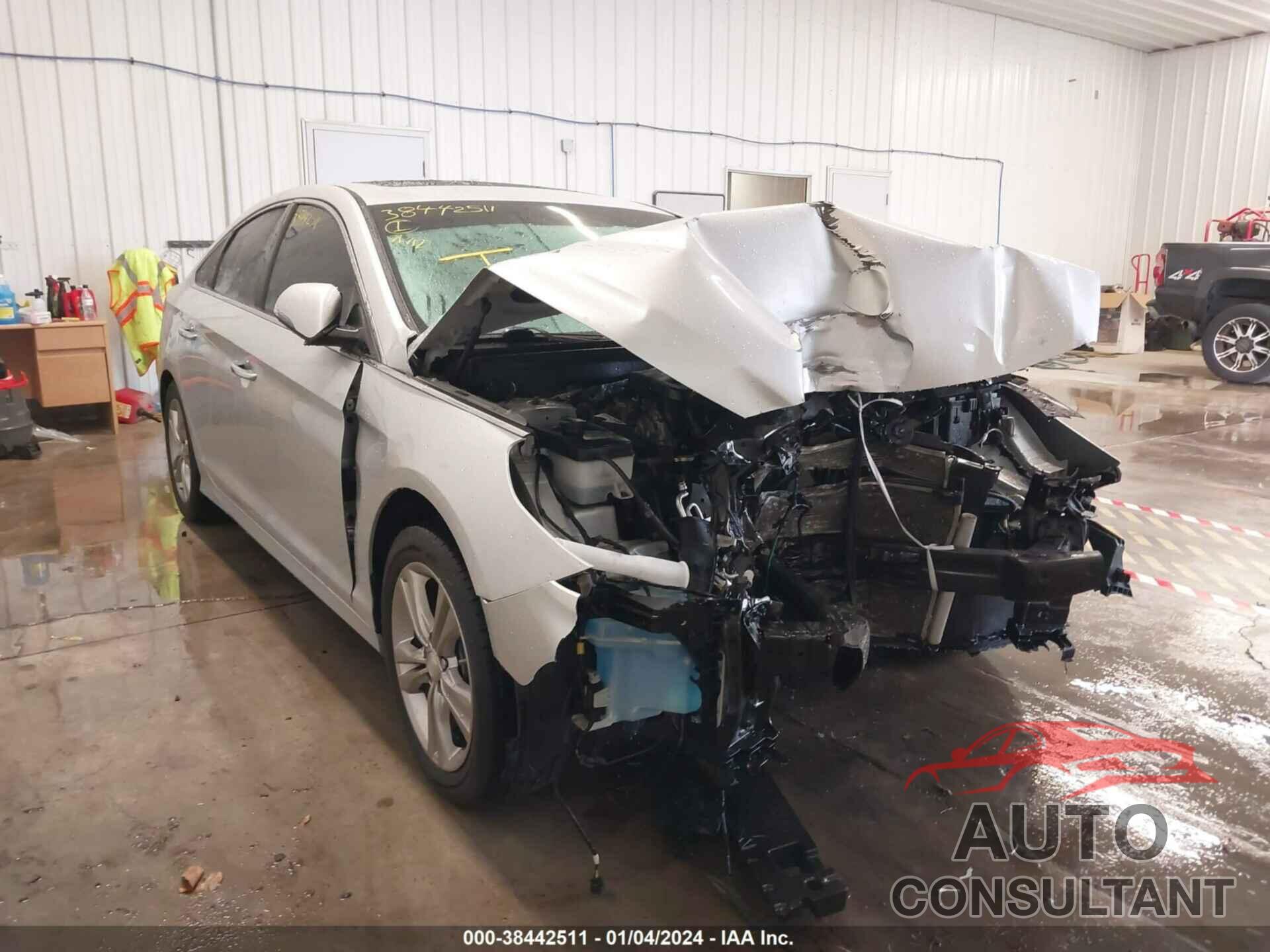 HYUNDAI SONATA 2018 - 5NPE34AF4JH687141