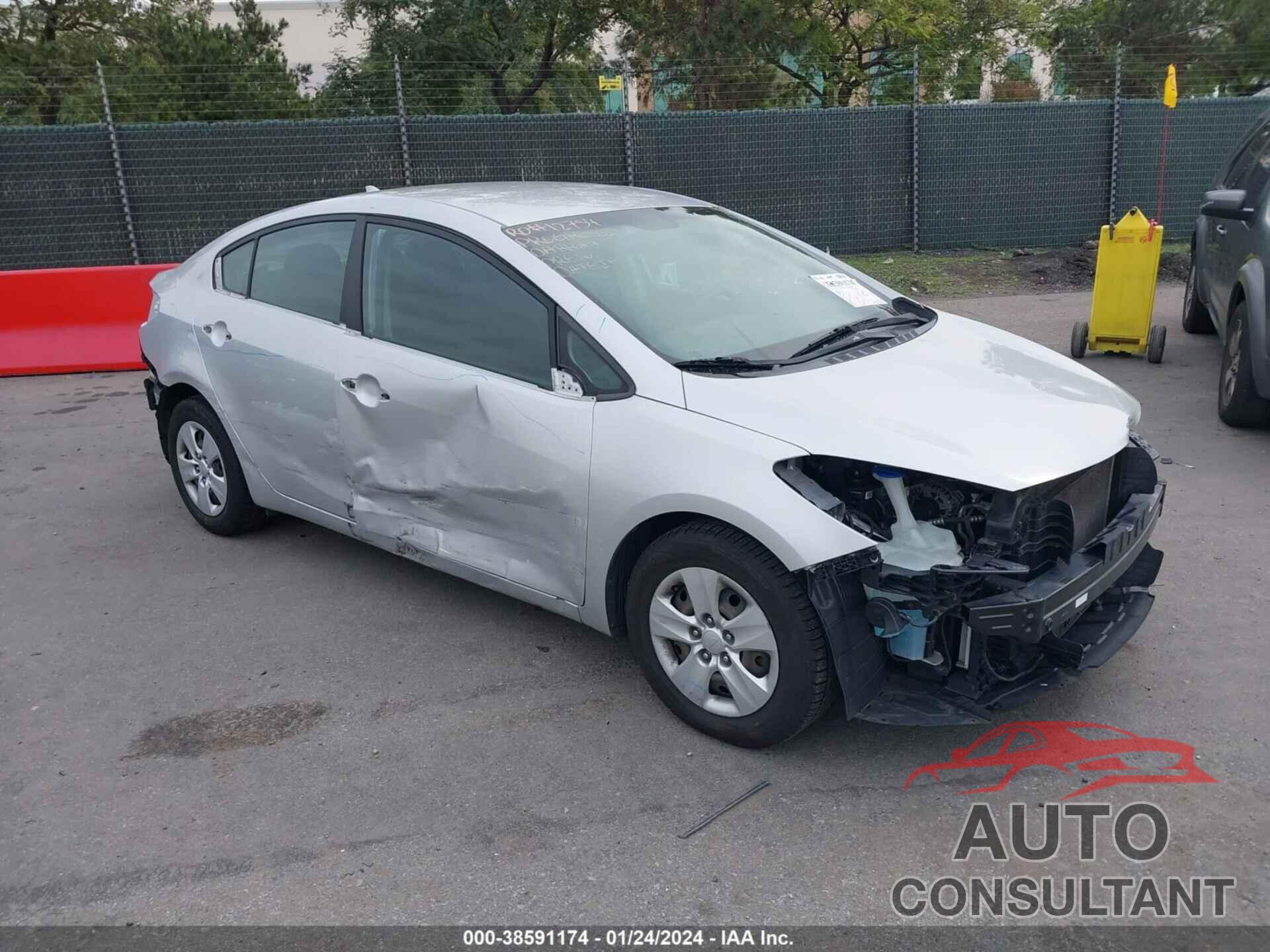 KIA FORTE 2016 - KNAFK4A68G5573852