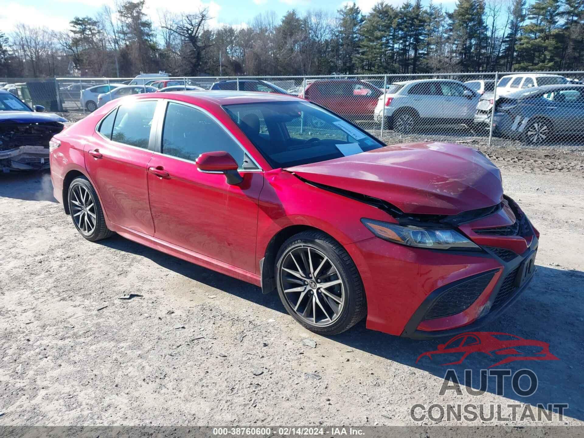 TOYOTA CAMRY 2021 - 4T1G11BK0MU028844