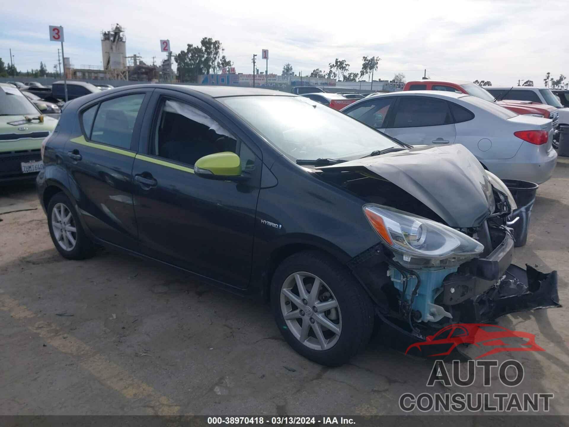 TOYOTA PRIUS C 2016 - JTDKDTB31G1117810