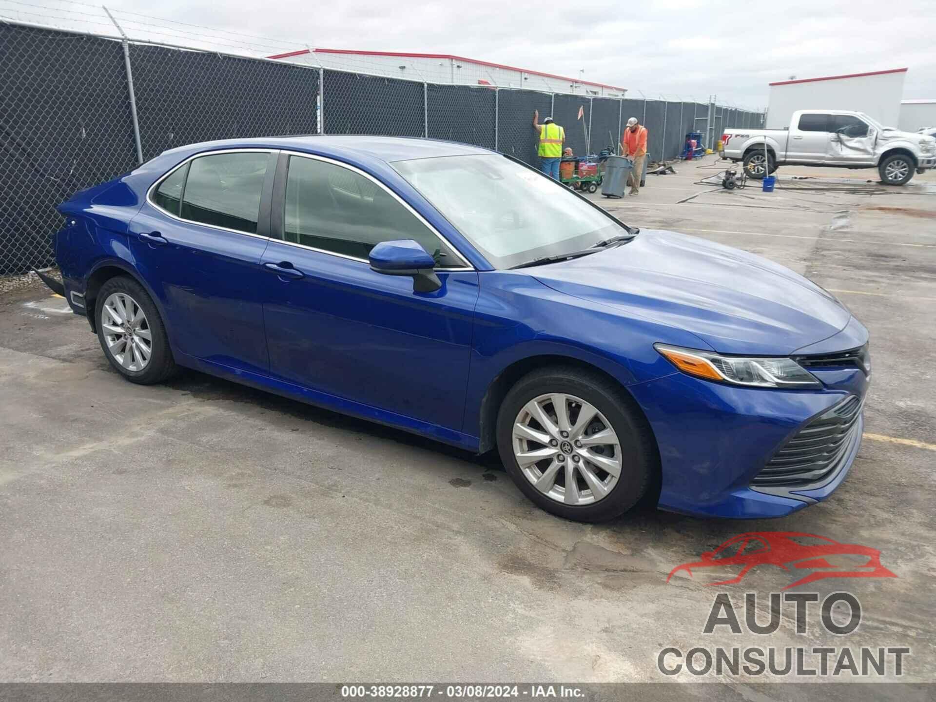 TOYOTA CAMRY 2018 - JTNB11HK8J3026049