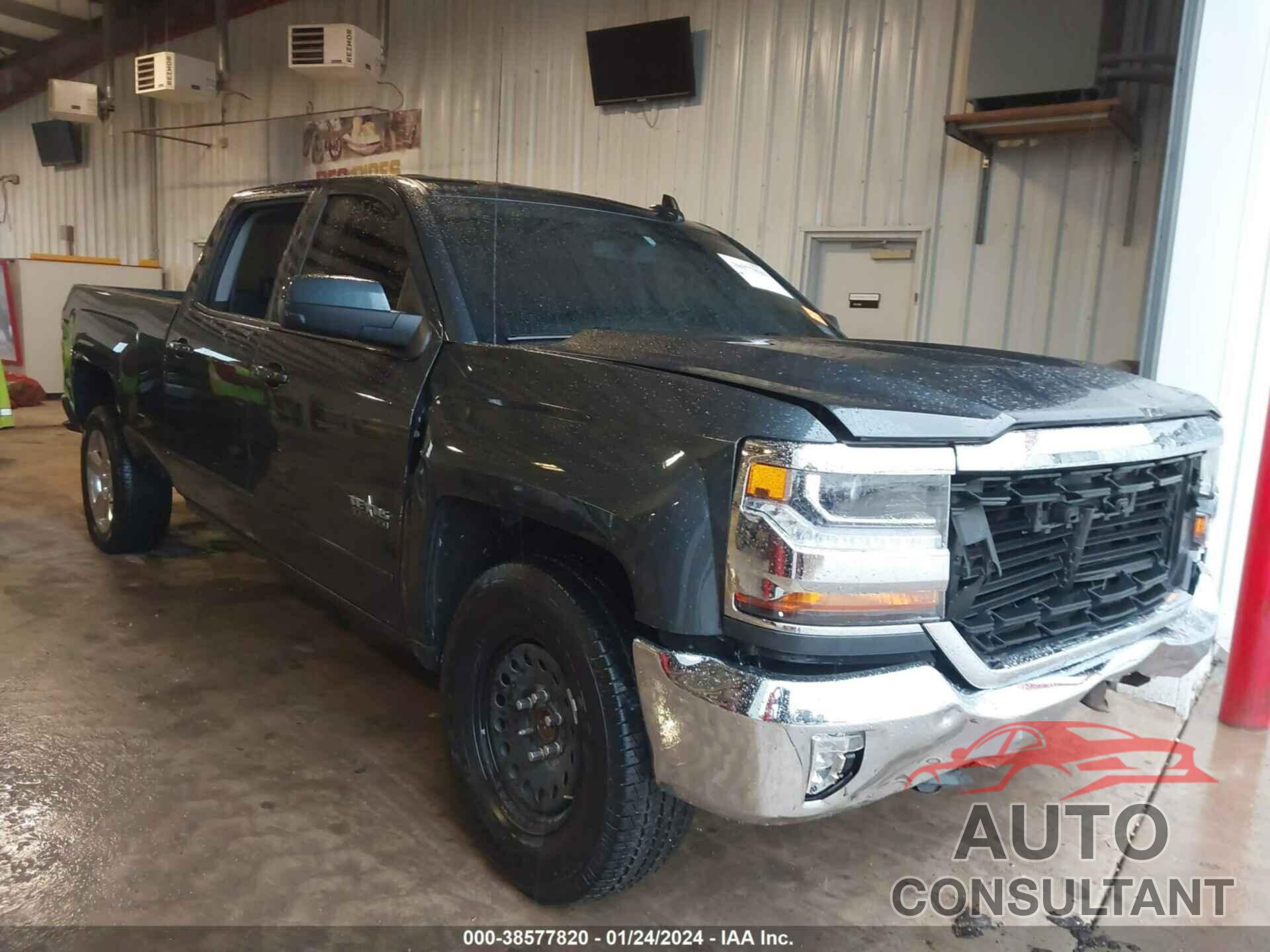 CHEVROLET SILVERADO 1500 2018 - 1GCPCRECXJF245397
