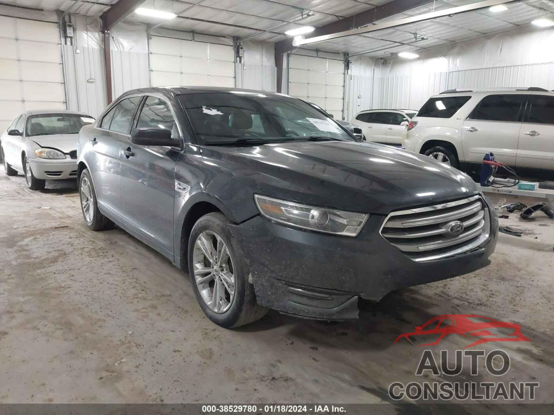 FORD TAURUS 2017 - 1FAHP2E88HG118749