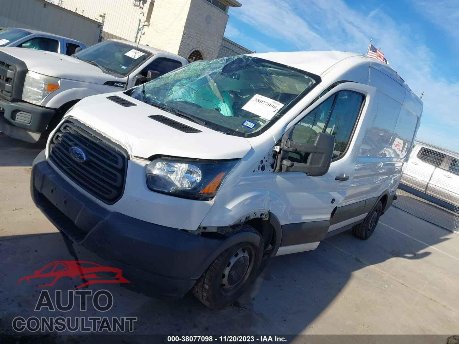 FORD TRANSIT-250 2018 - 1FTYR2CM0JKA00749