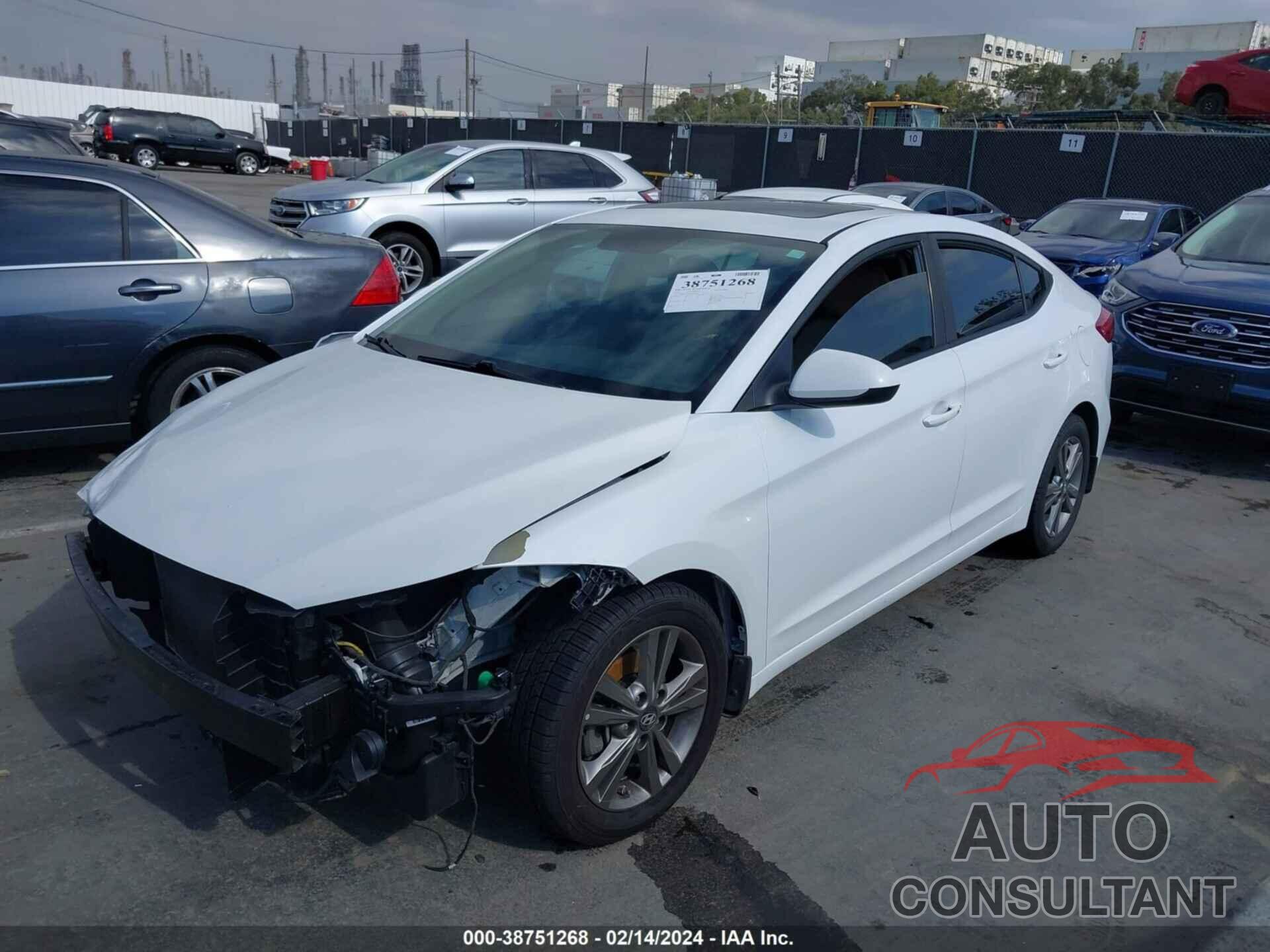 HYUNDAI ELANTRA 2018 - 5NPD84LF1JH333992