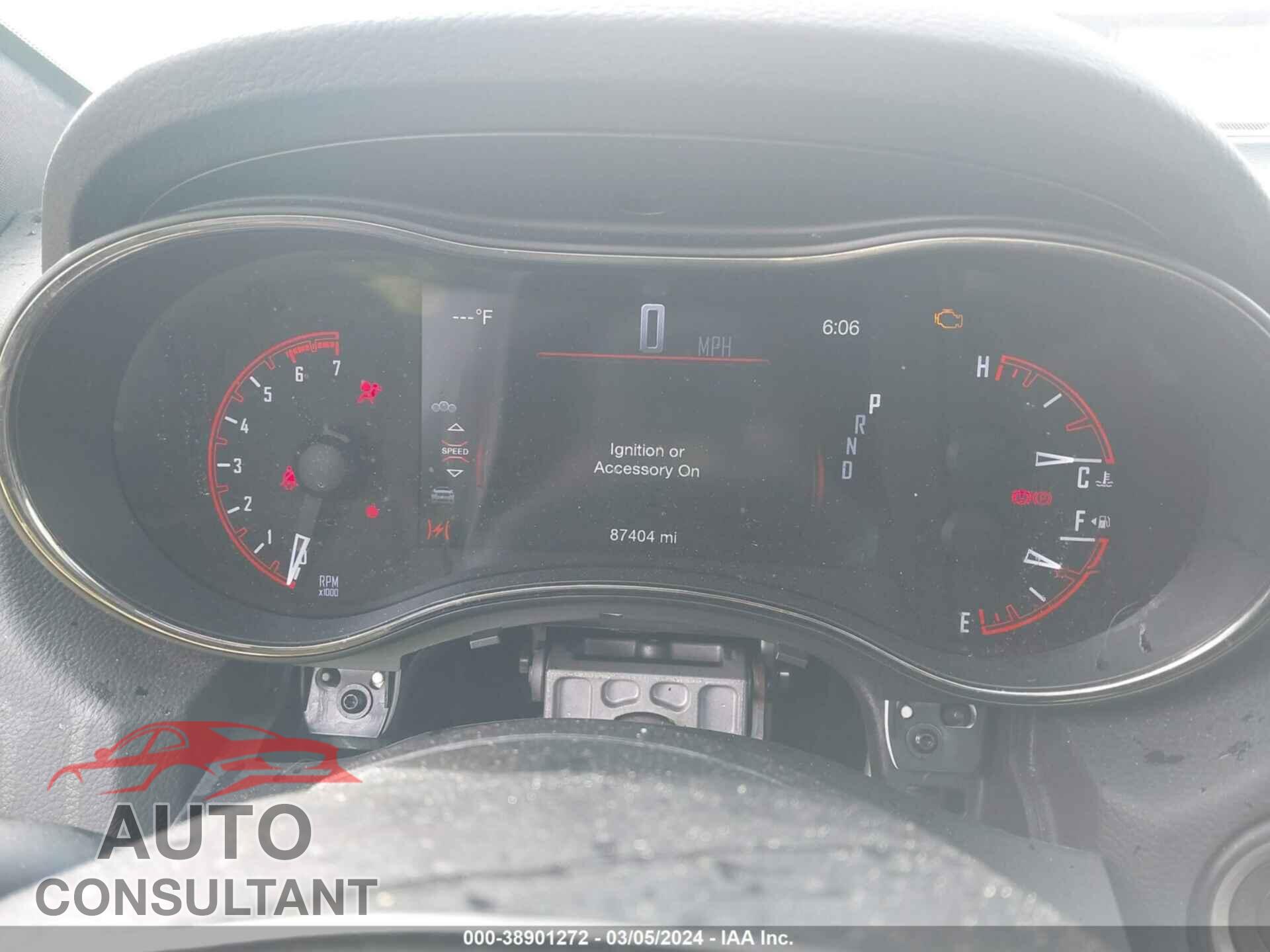 DODGE DURANGO 2018 - 1C4SDJCT8JC400705