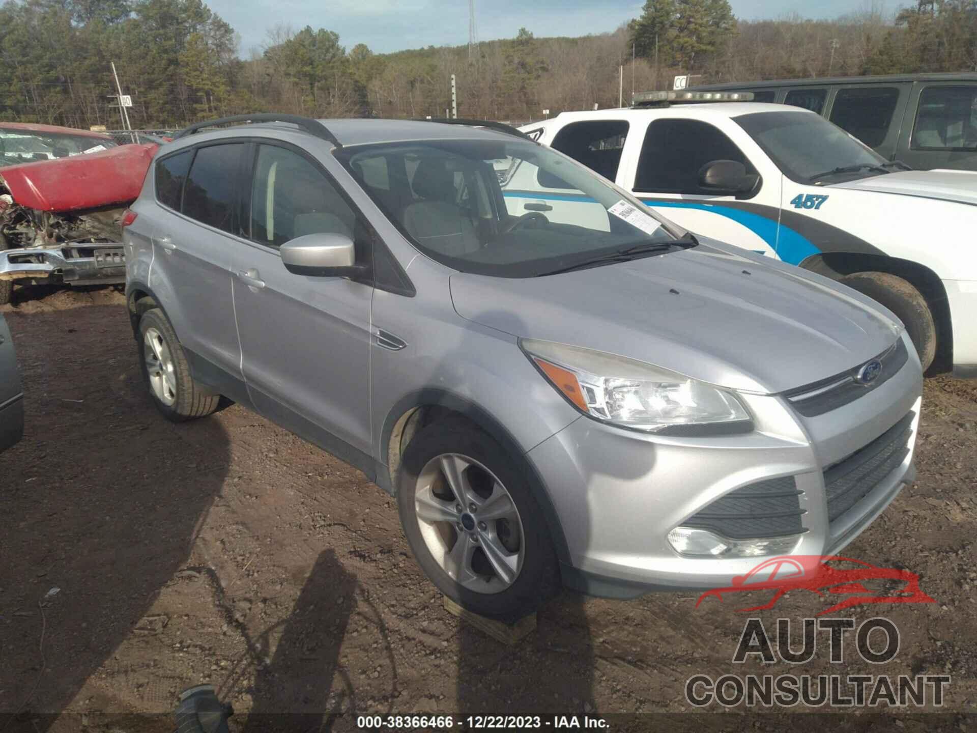 FORD ESCAPE 2015 - 1FMCU0GX8FUC23288