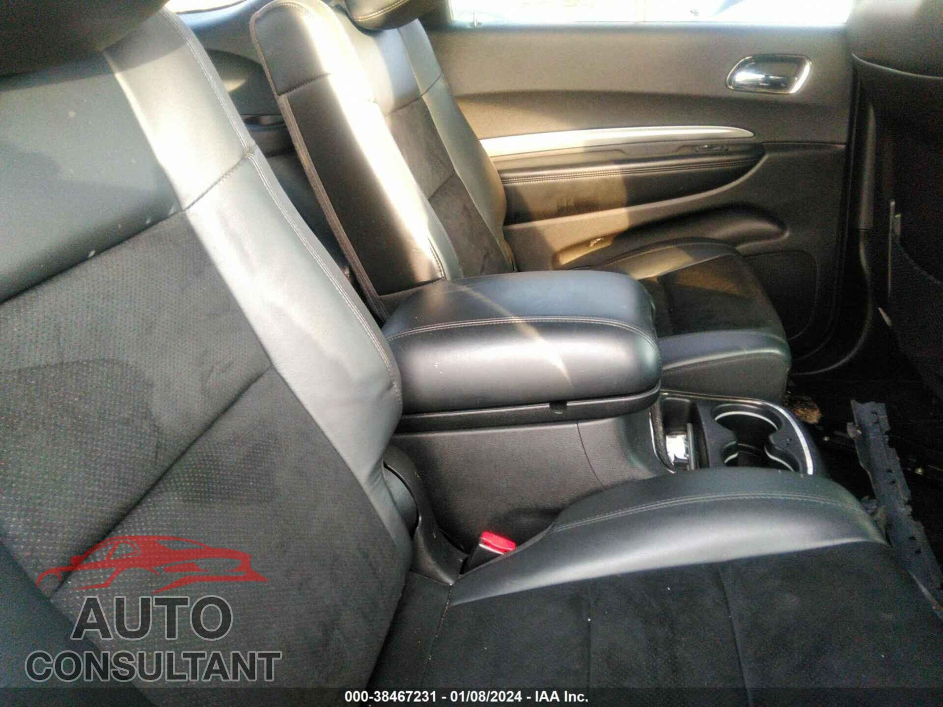 DODGE DURANGO 2018 - 1C4RDJDG9JC150536
