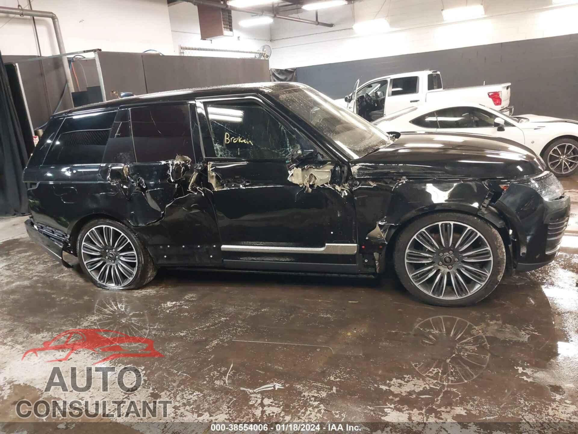 LAND ROVER RANGE ROVER 2022 - SALGS2RU2NA461432