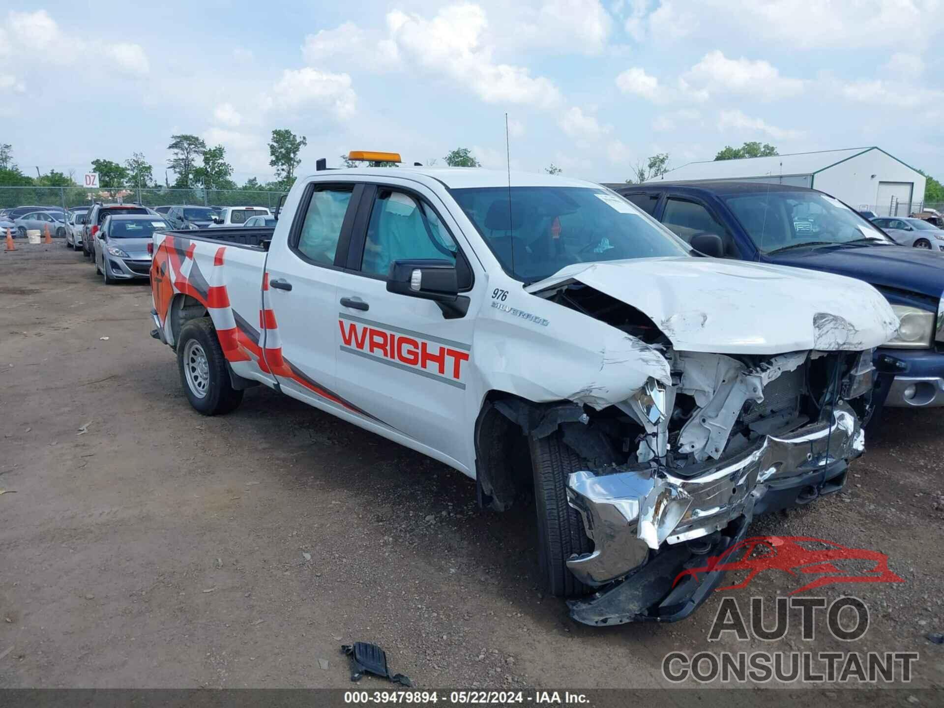 CHEVROLET SILVERADO 1500 2019 - 1GCRWAEH6KZ298014