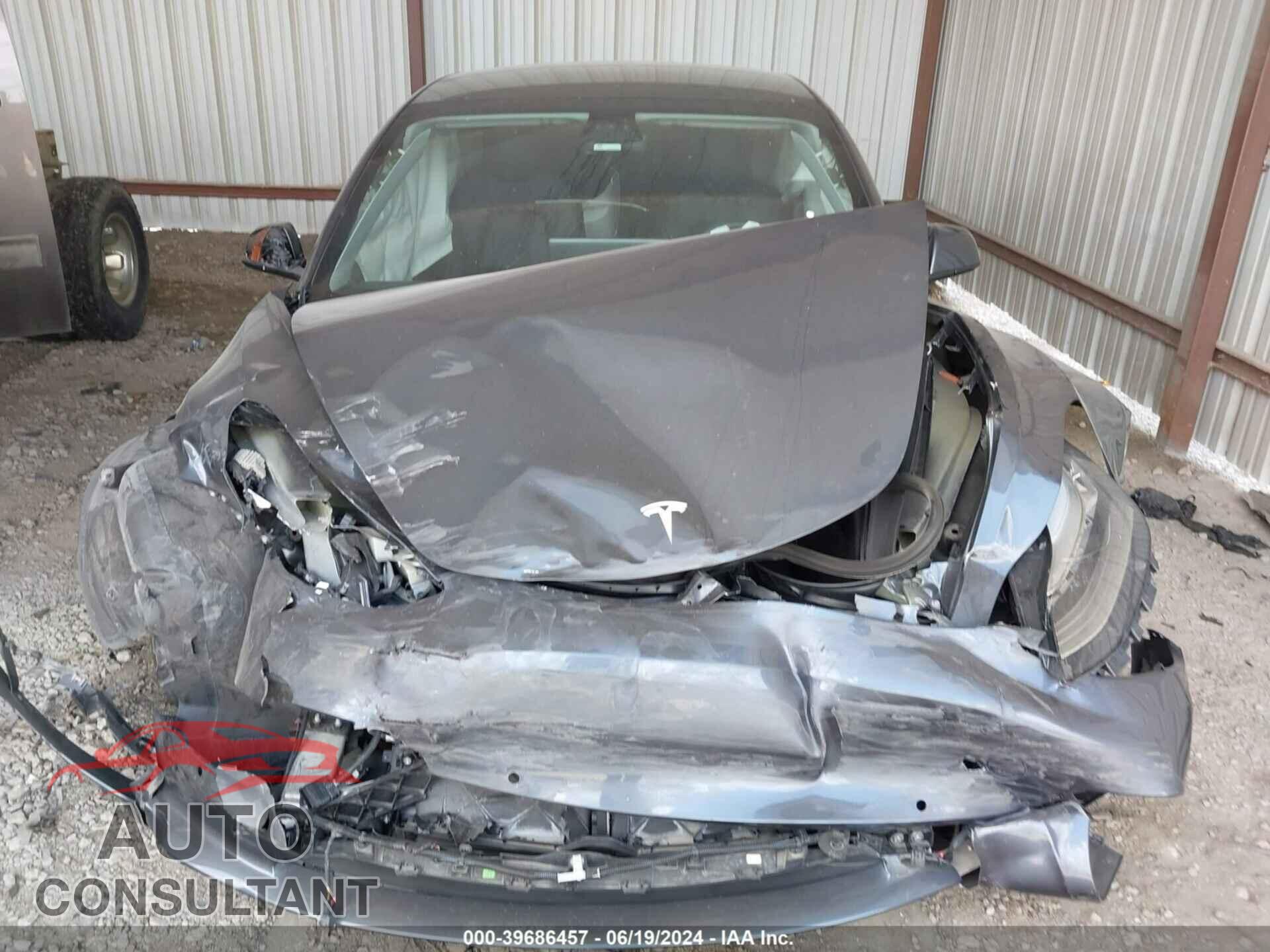 TESLA MODEL 3 2020 - 5YJ3E1EA3LF745577