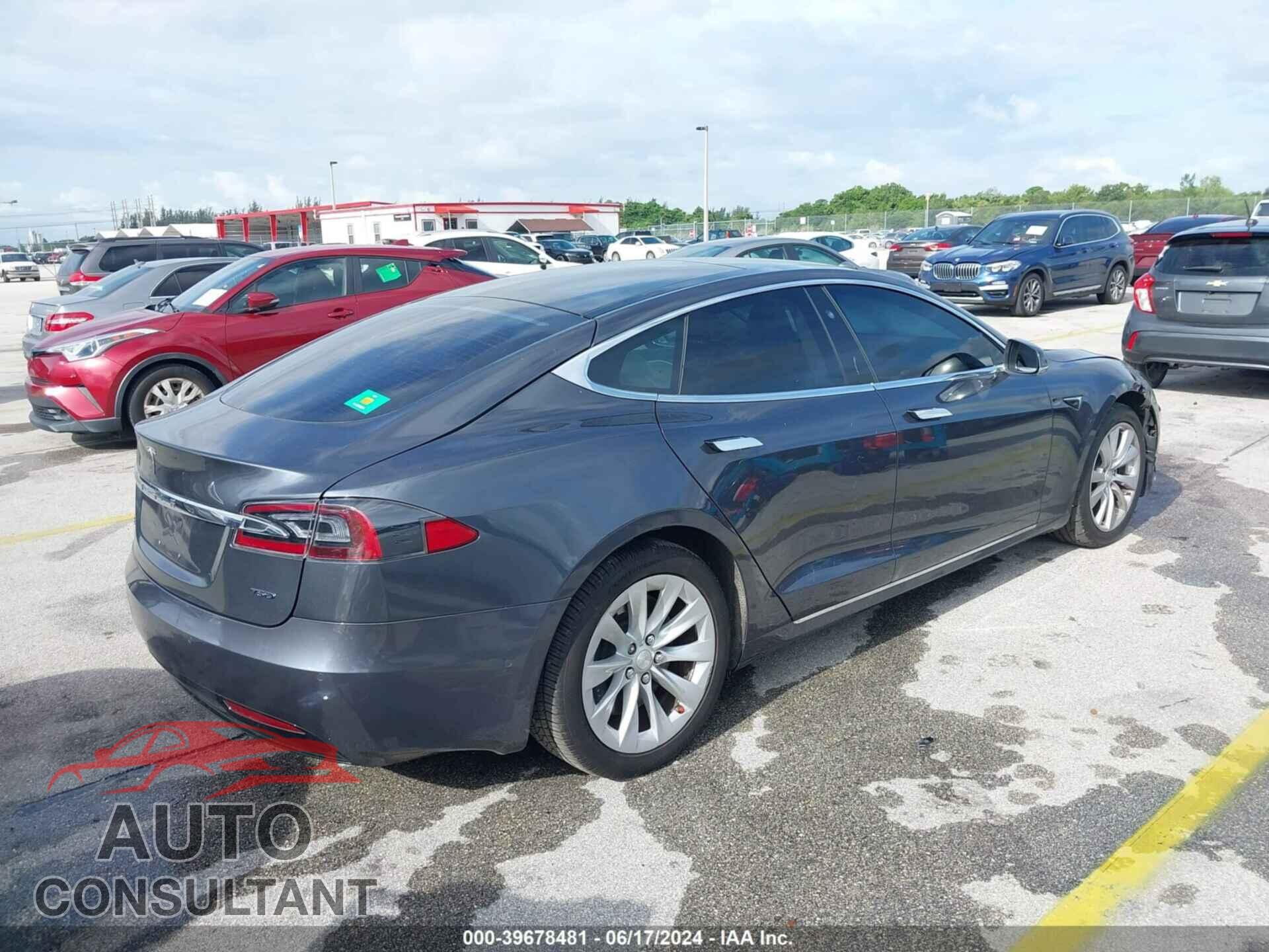 TESLA MODEL S 2018 - 5YJSA1E22JF249702