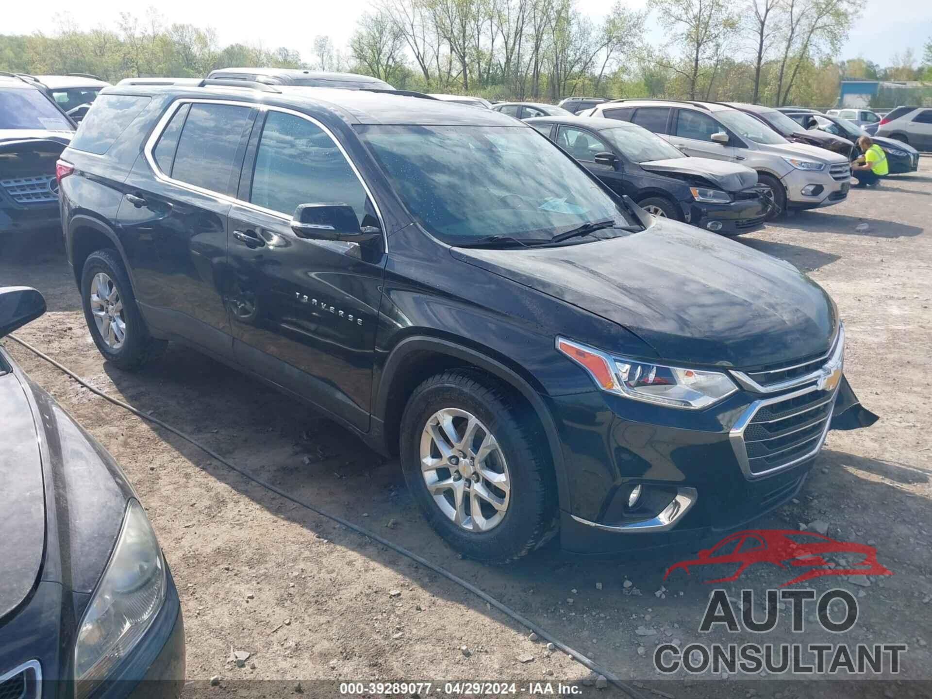 CHEVROLET TRAVERSE 2018 - 1GNERGKW7JJ143245