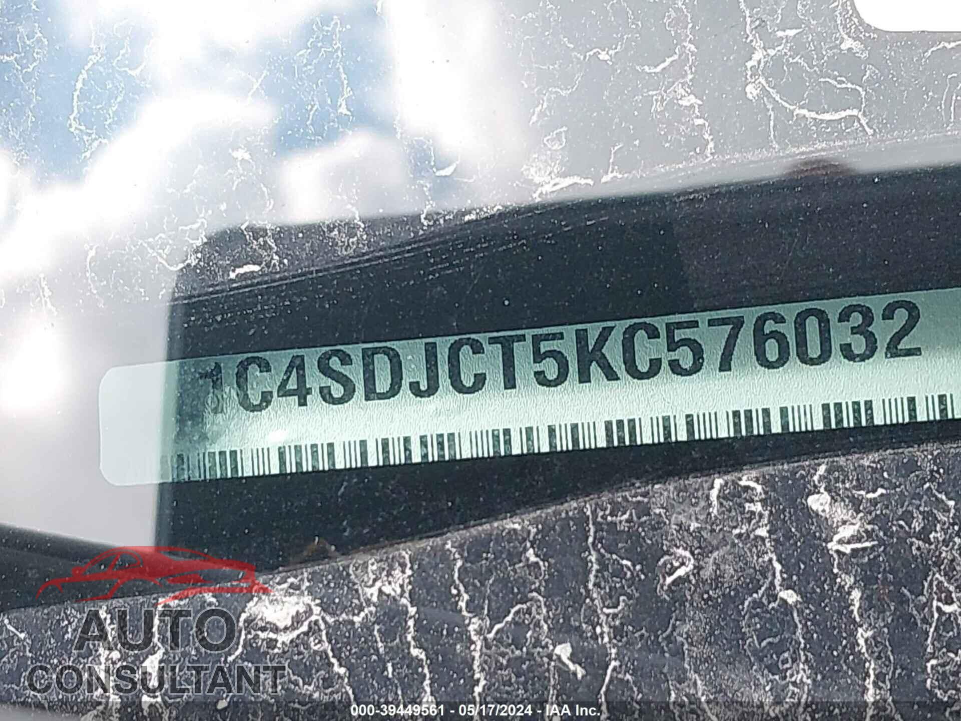 DODGE DURANGO 2019 - 1C4SDJCT5KC576032