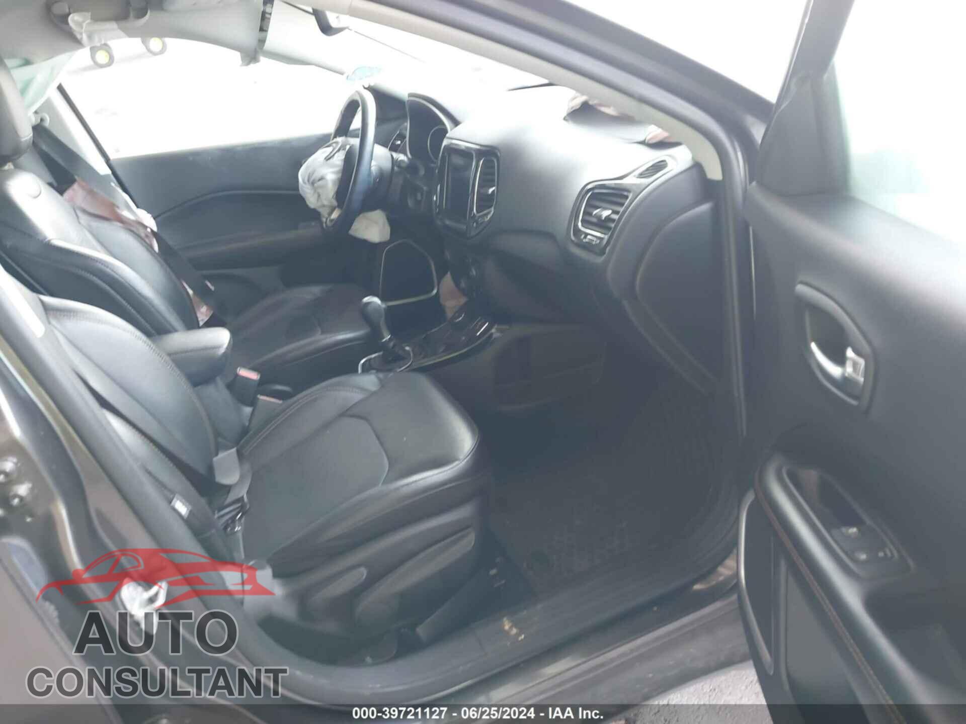 JEEP COMPASS 2019 - 3C4NJDCB8KT821778