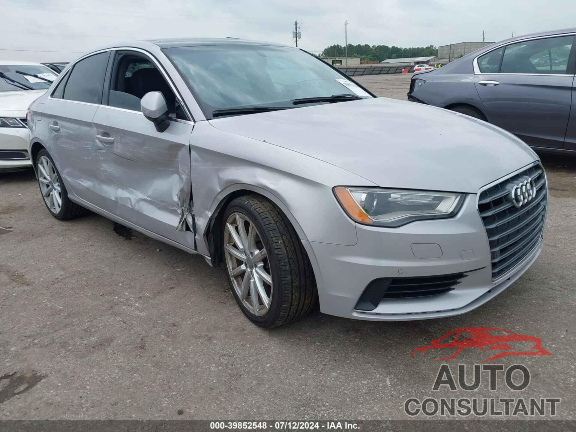 AUDI A3 2016 - WAUC7GFF2G1094879