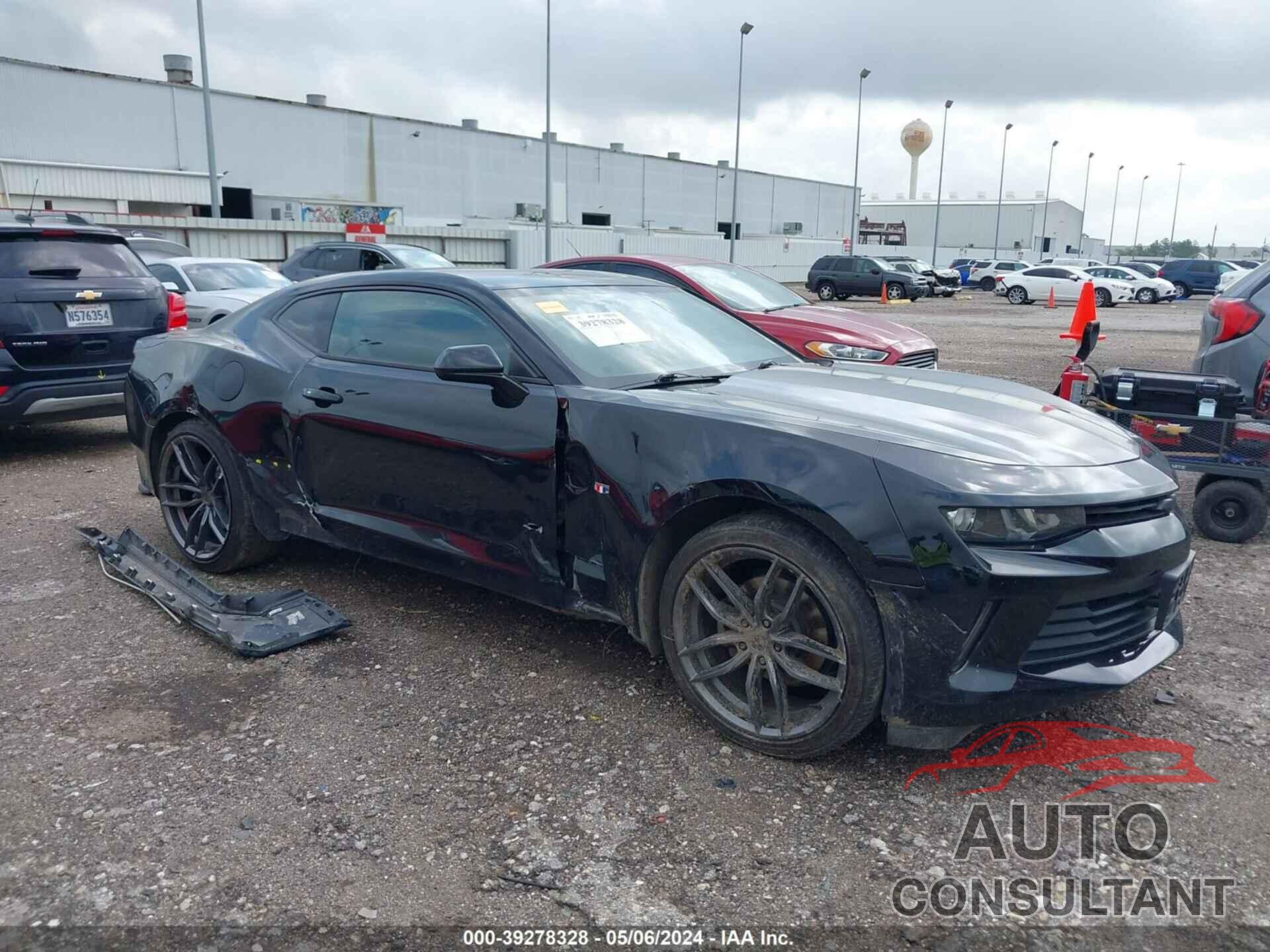 CHEVROLET CAMARO 2018 - 1G1FB1RXXJ0154736