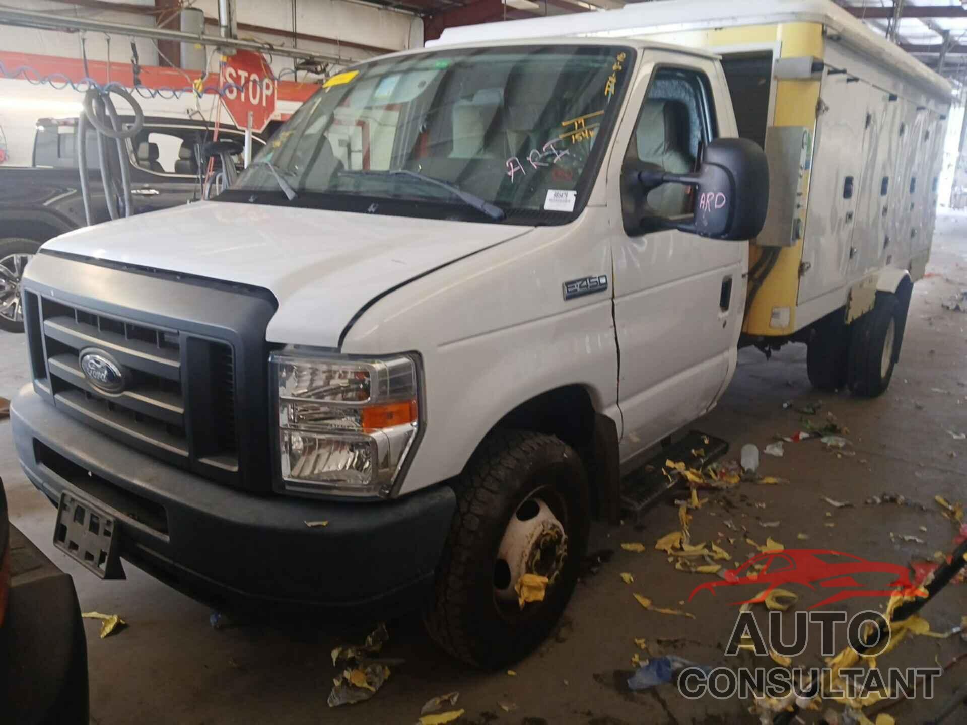 FORD ECONOLINE 2017 - 1FDXE4FS5HDC68624