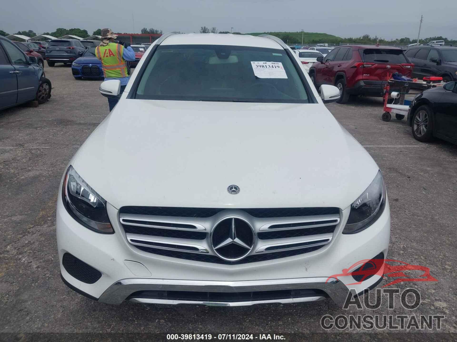 MERCEDES-BENZ GLC 300 2019 - WDC0G4JB1K1004987