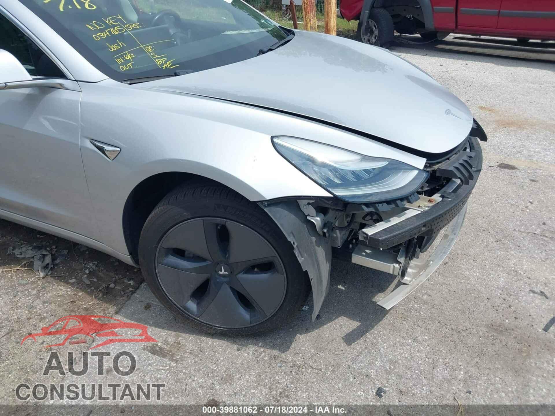 TESLA MODEL 3 2018 - 5YJ3E1EA3JF034765
