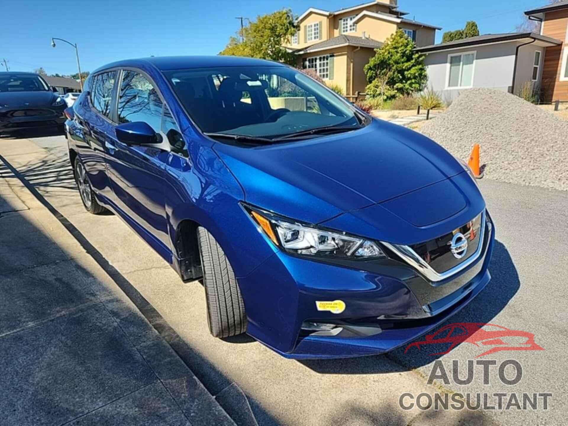 NISSAN LEAF 2022 - 1N4BZ1CV2NC561548