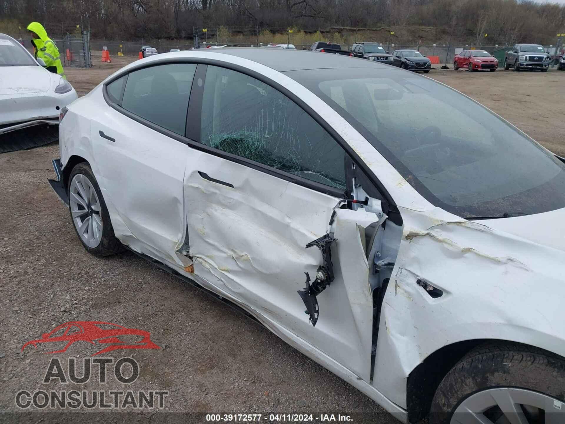 TESLA MODEL 3 2023 - 5YJ3E1EA2PF496808