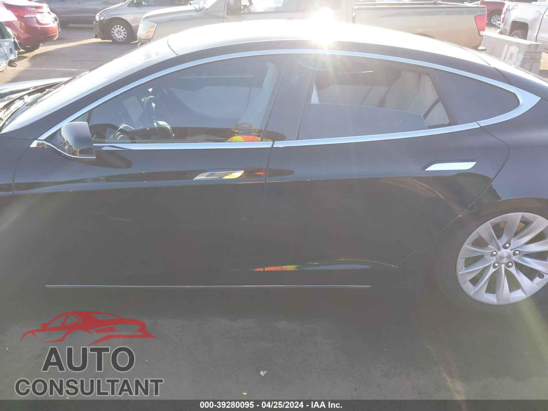 TESLA MODEL S 2020 - 5YJSA1E23LF350928