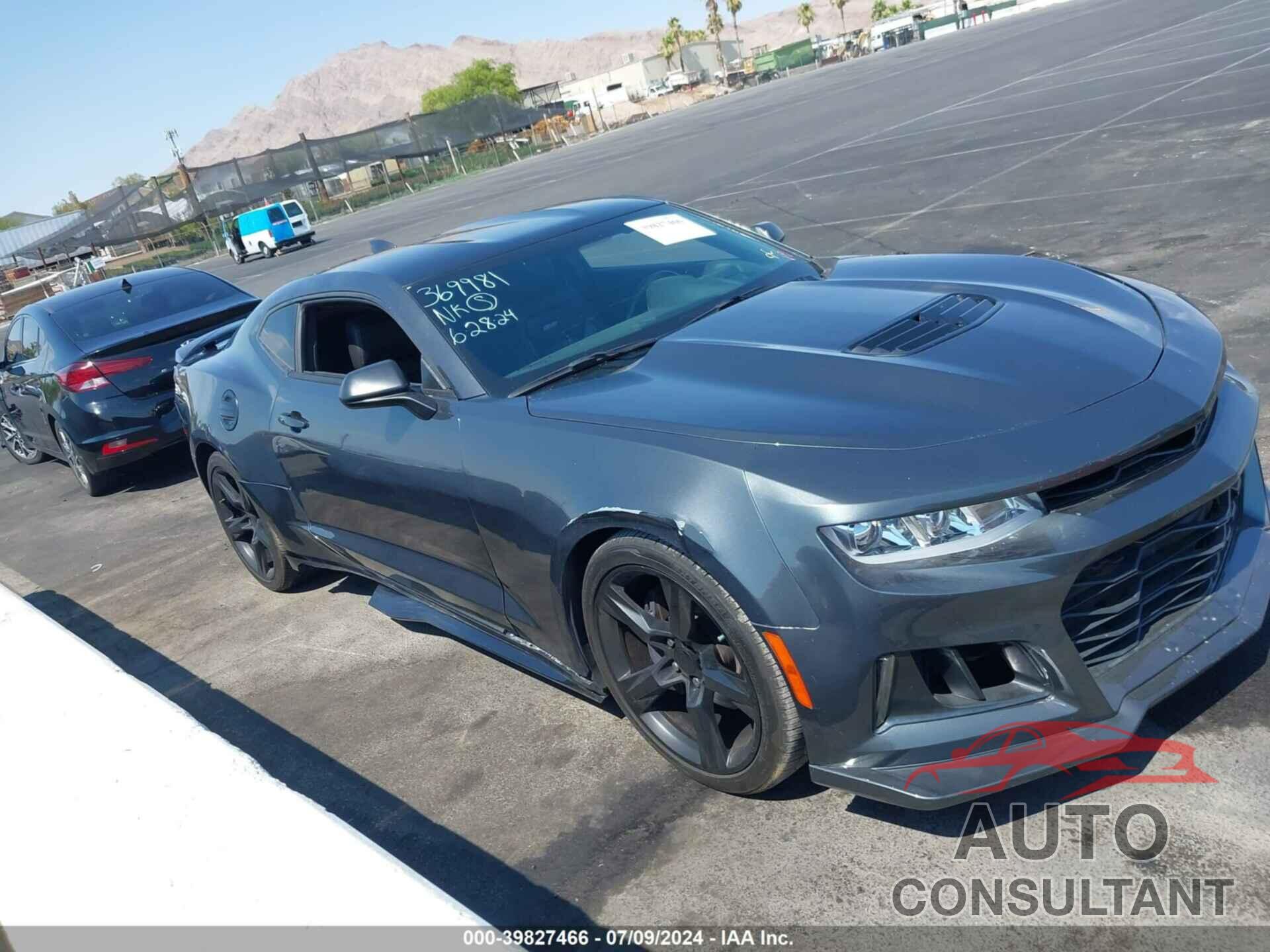 CHEVROLET CAMARO 2018 - 1G1FH1R76J0190535