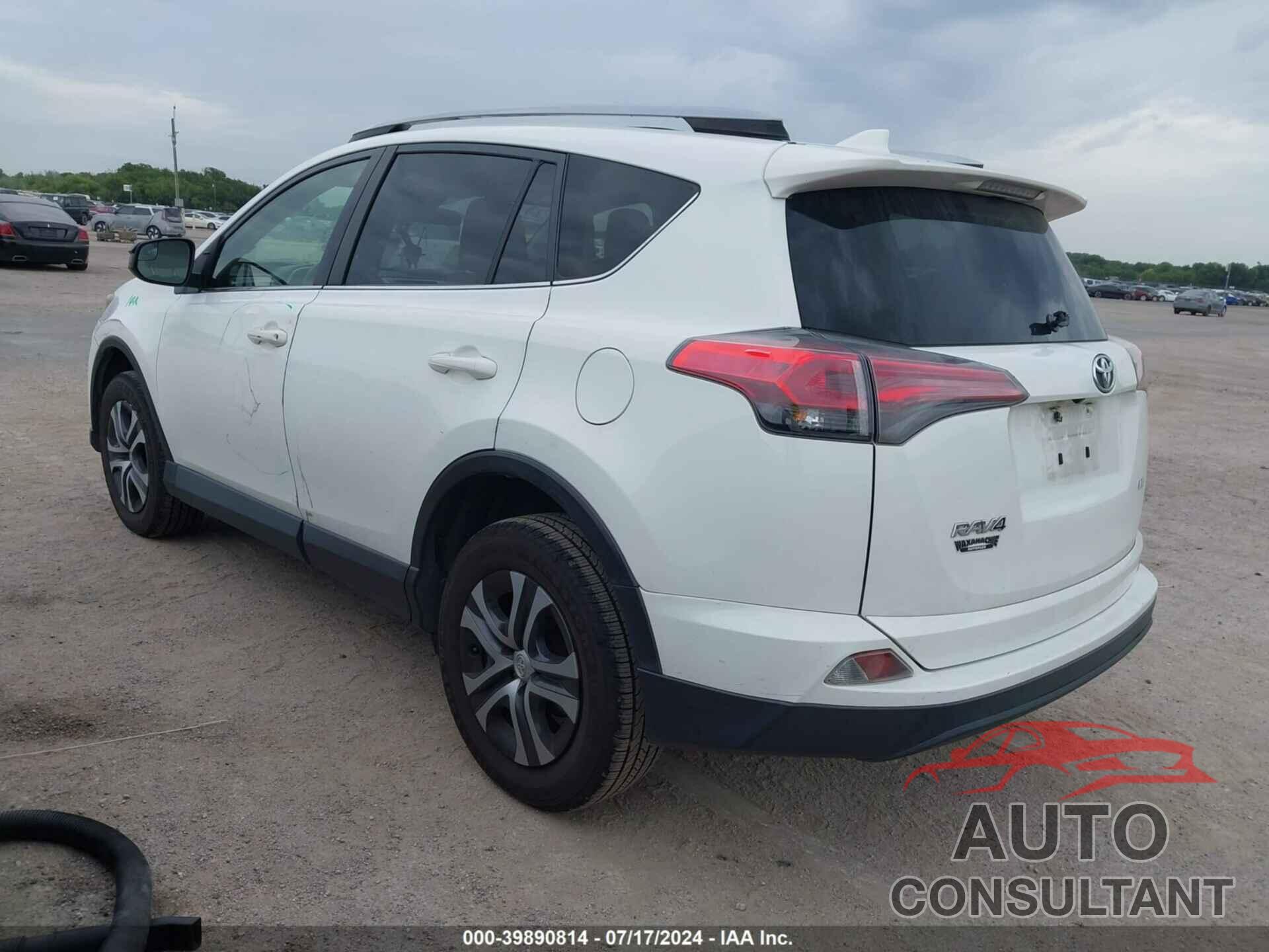 TOYOTA RAV4 2017 - JTMZFREV2HJ106227