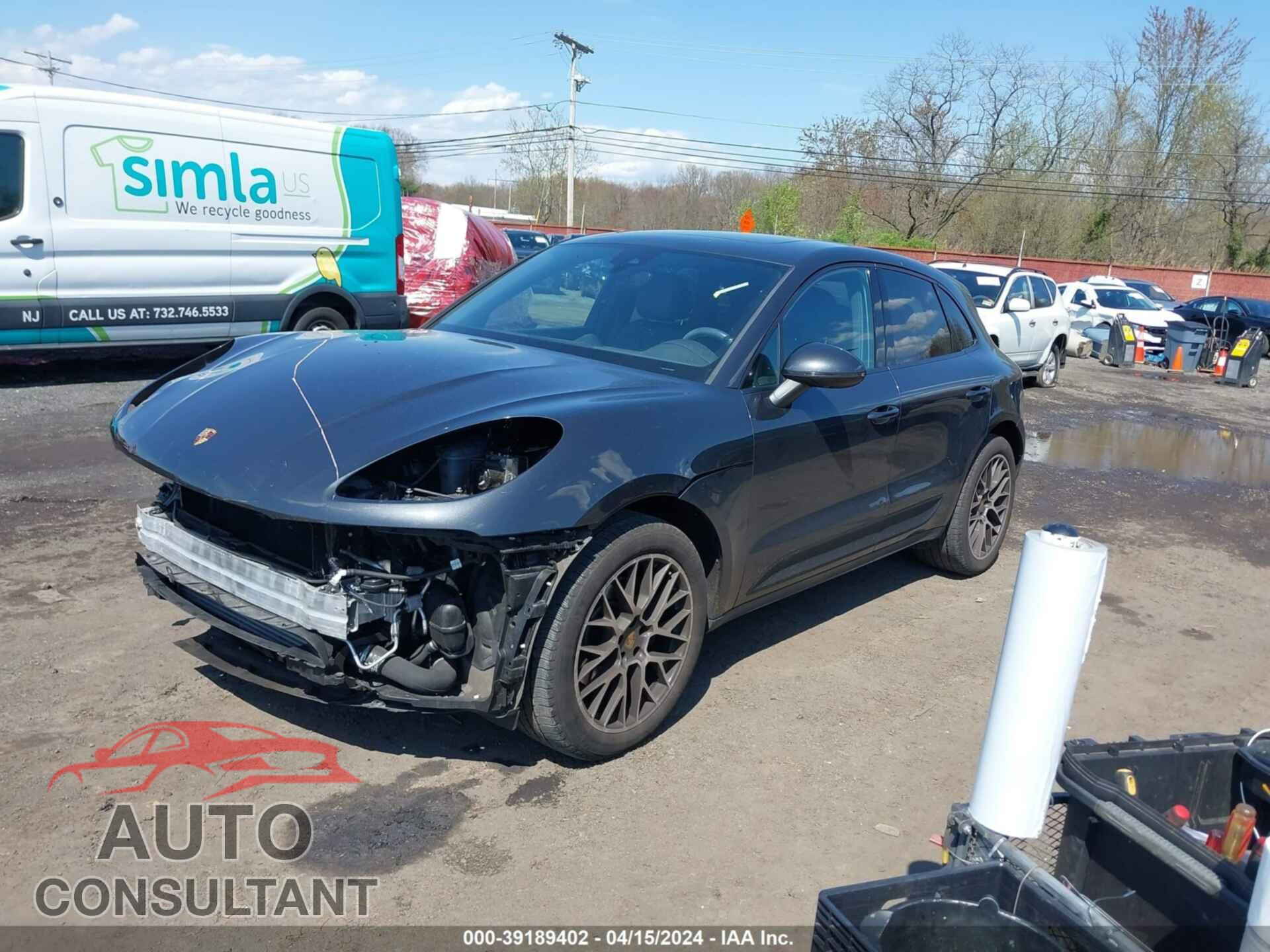 PORSCHE MACAN 2018 - WP1AA2A51JLB13977