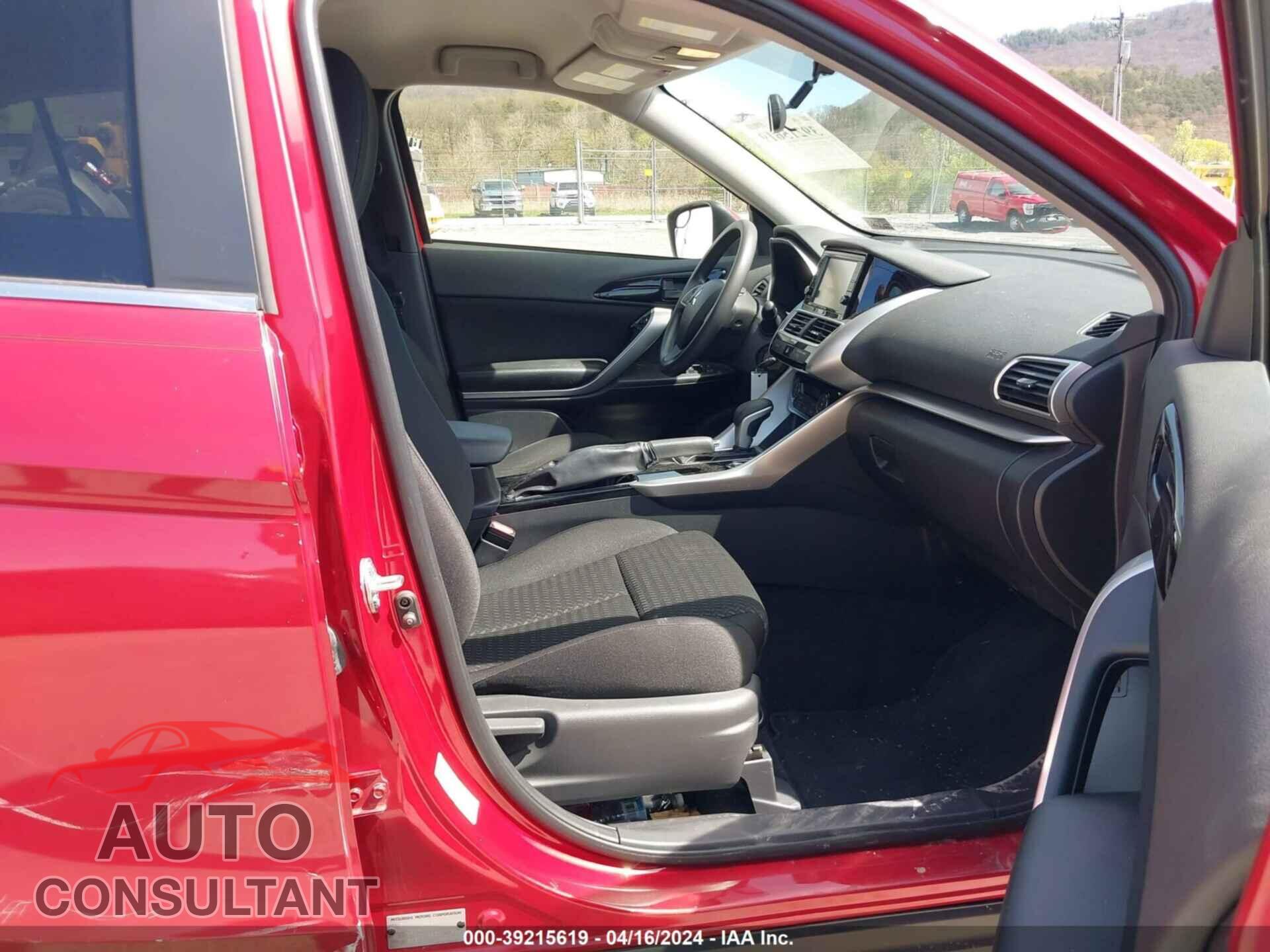 MITSUBISHI ECLIPSE CROSS 2018 - JA4AT3AA7JZ069537