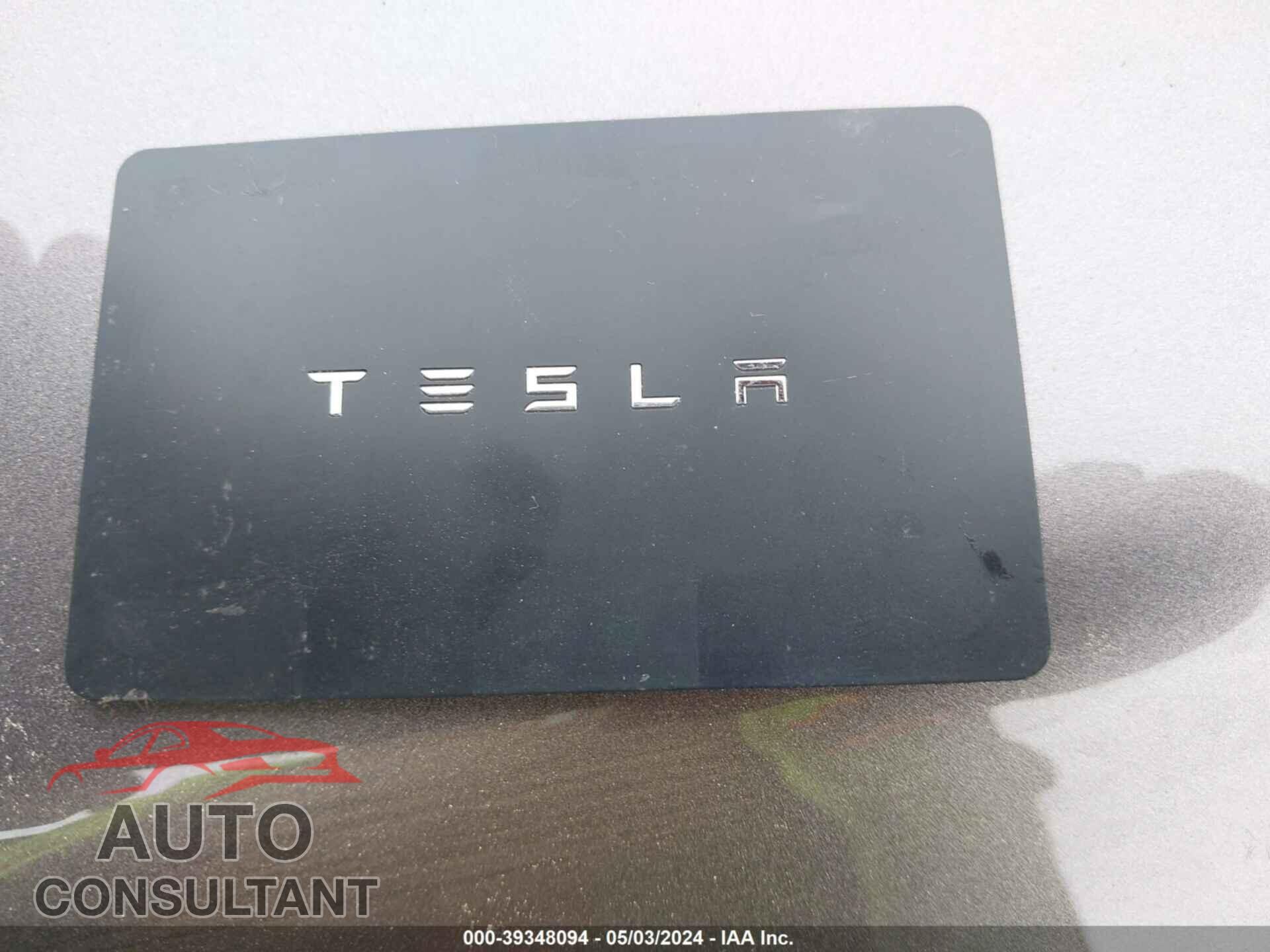 TESLA MODEL 3 2018 - 5YJ3E1EA9JF032762