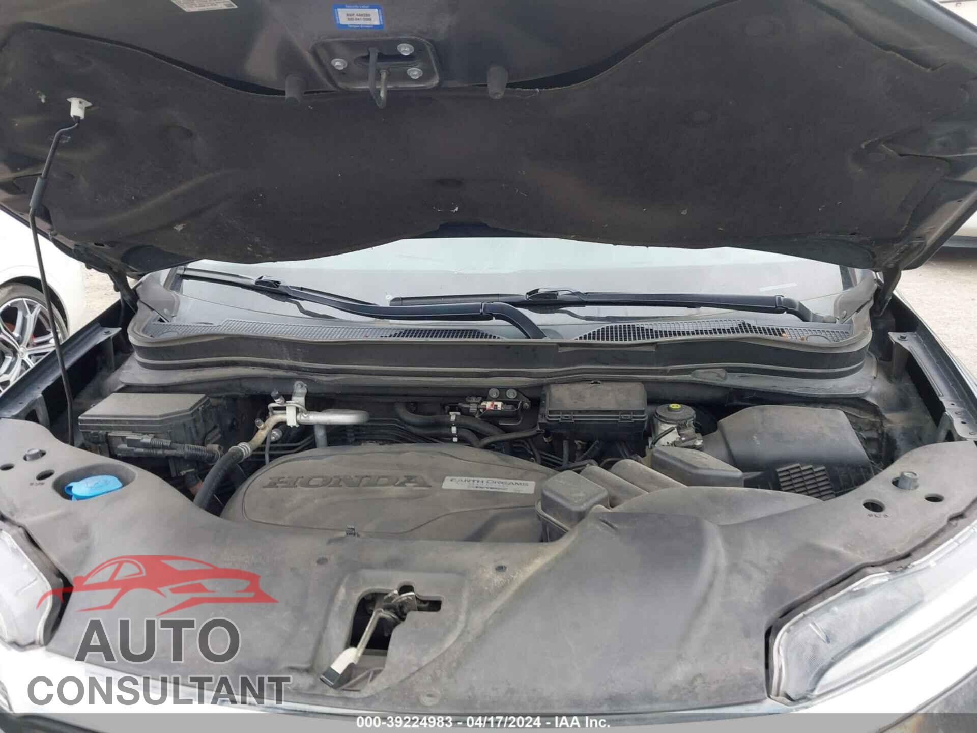 HONDA PILOT 2017 - 5FNYF5H17HB033330