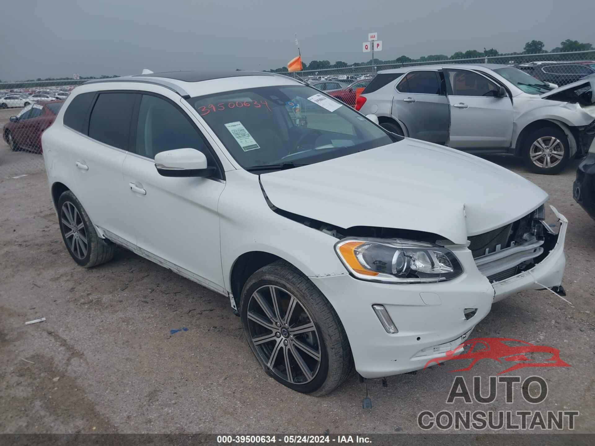 VOLVO XC60 2017 - YV449MRU8H2038755