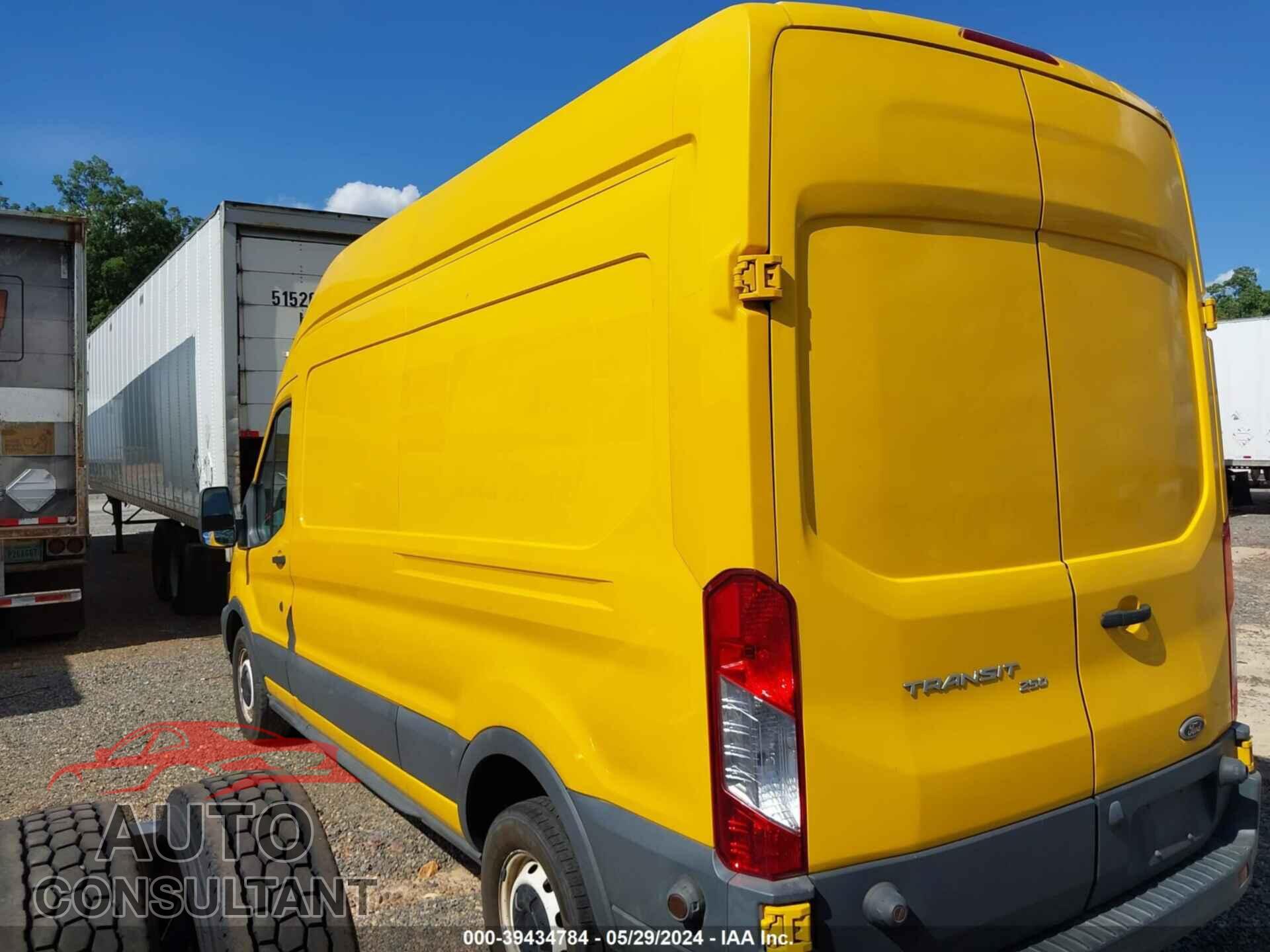 FORD TRANSIT-250 2017 - 1FTYR2XMXHKA77908
