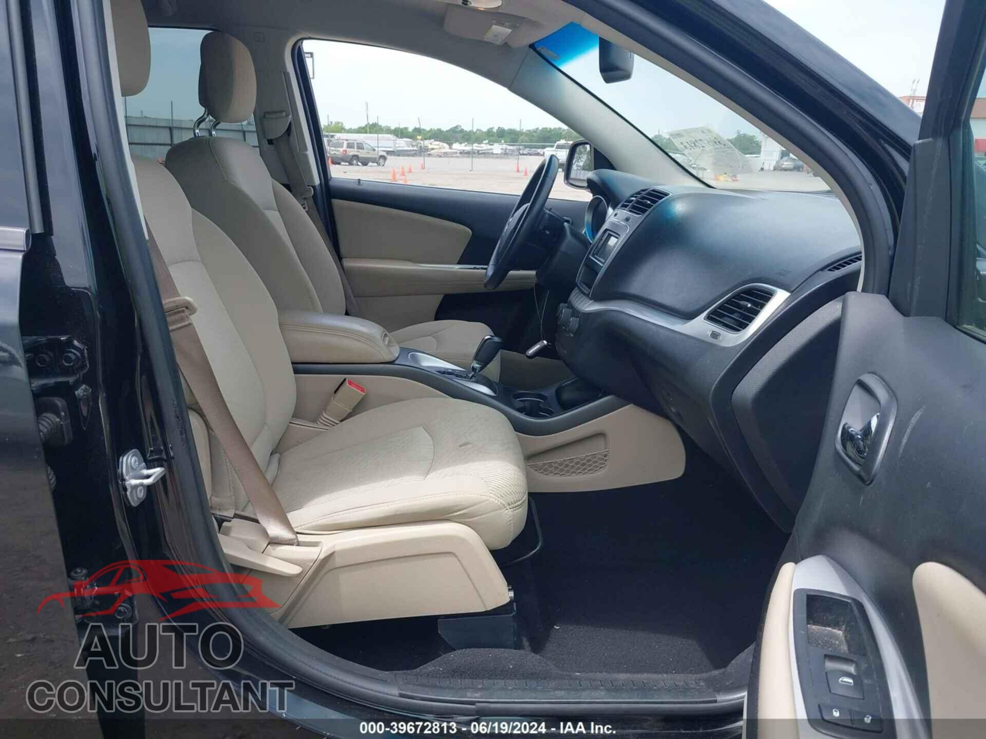 DODGE JOURNEY 2017 - 3C4PDCBB8HT604560