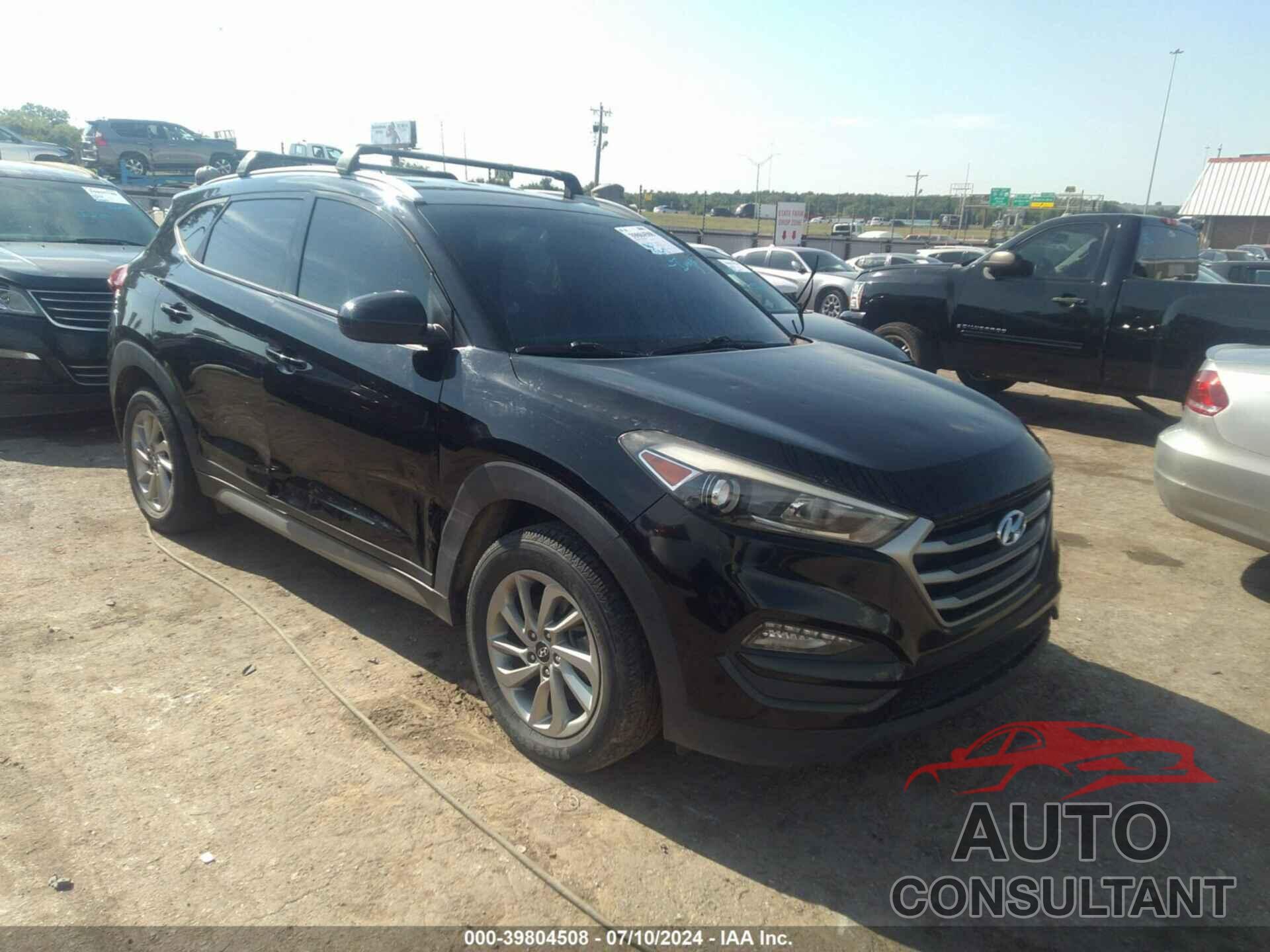 HYUNDAI TUCSON 2017 - KM8J33A40HU268173