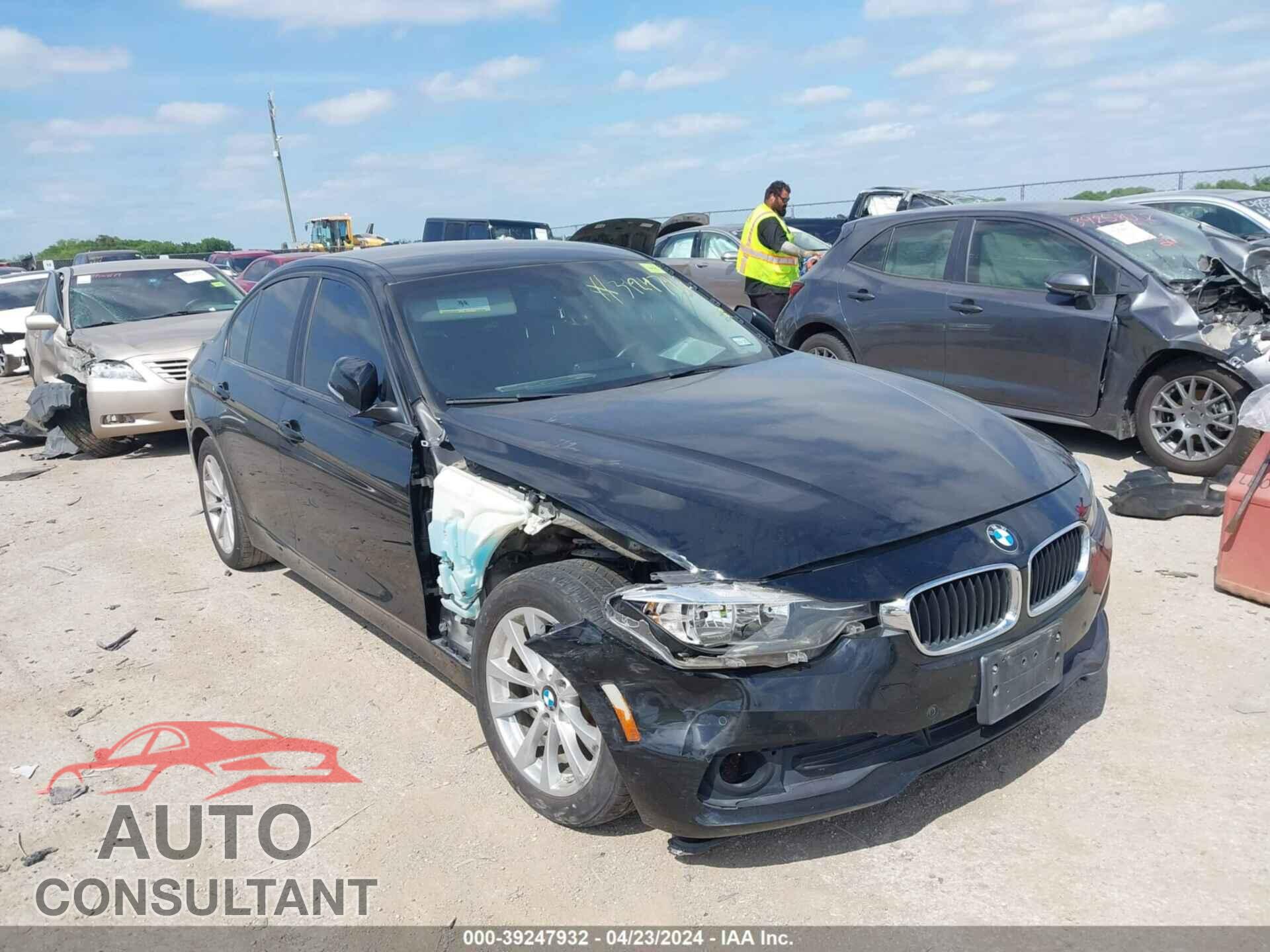BMW 320 2017 - WBA8E1G35HNU15739