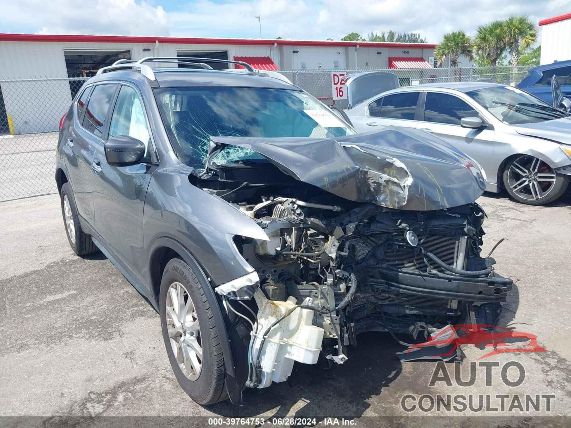 NISSAN ROGUE 2017 - JN8AT2MT1HW383763