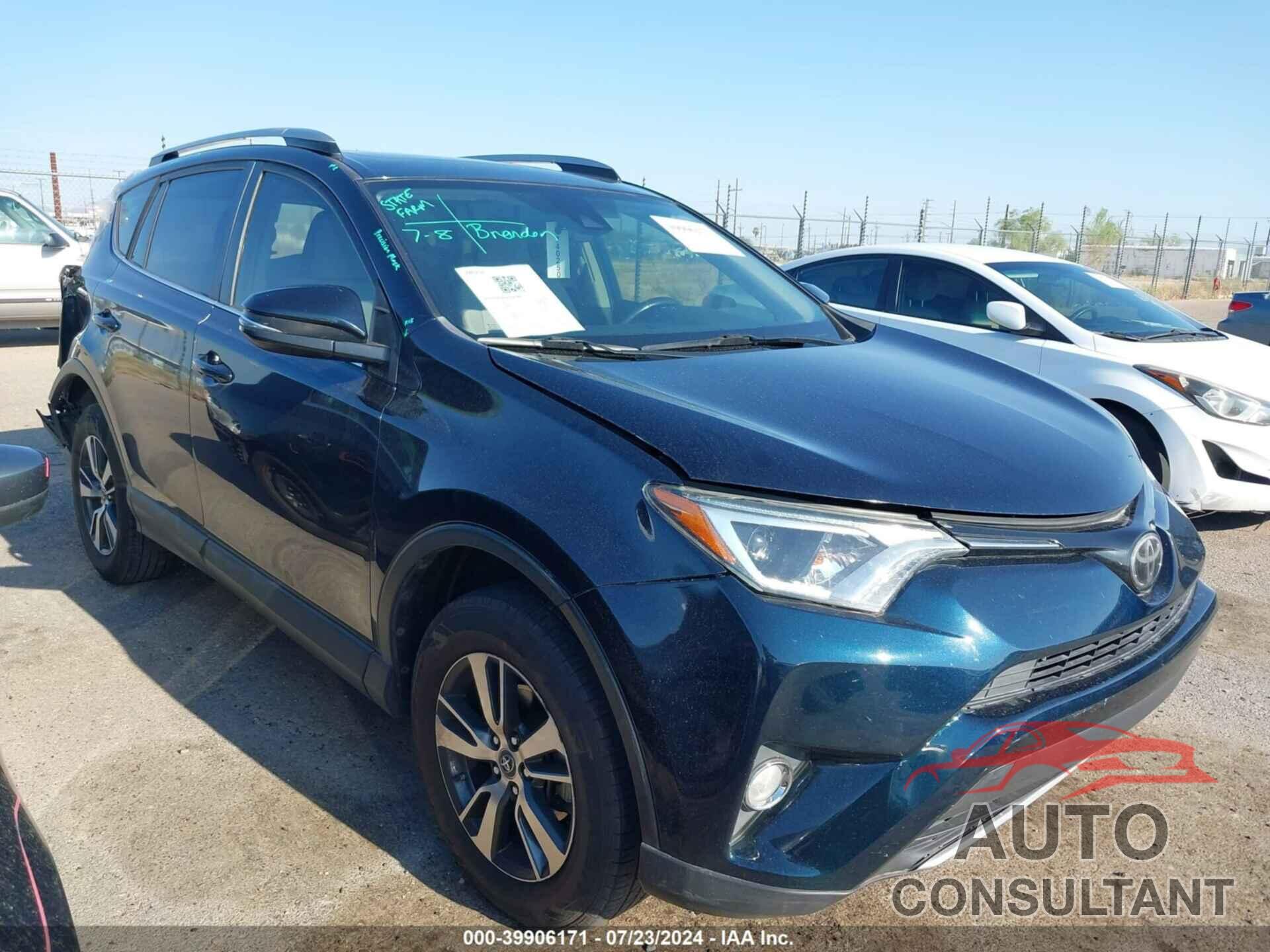 TOYOTA RAV4 2018 - JTMWFREV8JJ157904